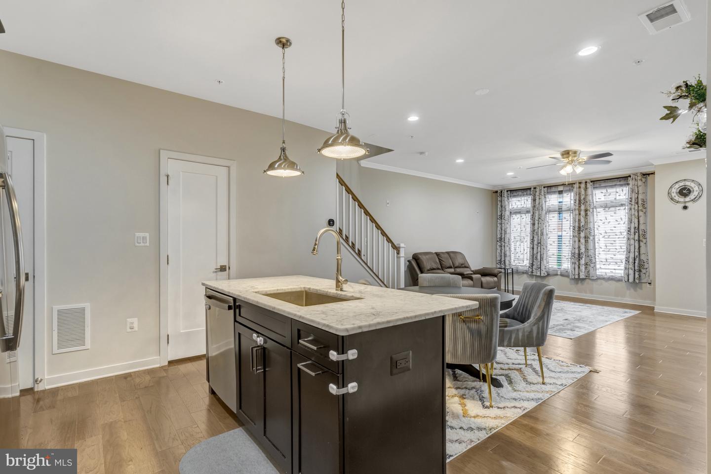 23582 WATERFORD DOWNS TER, ASHBURN, Virginia 20148, 3 Bedrooms Bedrooms, ,2 BathroomsBathrooms,Residential,For sale,23582 WATERFORD DOWNS TER,VALO2102932 MLS # VALO2102932
