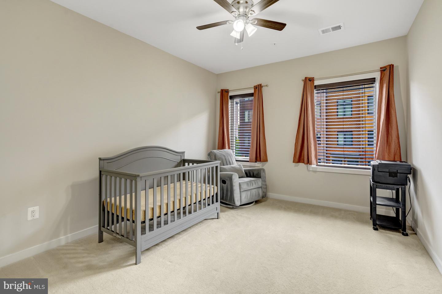 23582 WATERFORD DOWNS TER, ASHBURN, Virginia 20148, 3 Bedrooms Bedrooms, ,2 BathroomsBathrooms,Residential,For sale,23582 WATERFORD DOWNS TER,VALO2102932 MLS # VALO2102932