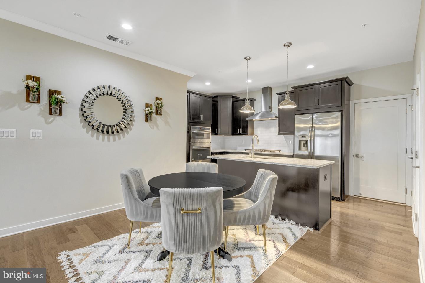 23582 WATERFORD DOWNS TER, ASHBURN, Virginia 20148, 3 Bedrooms Bedrooms, ,2 BathroomsBathrooms,Residential,For sale,23582 WATERFORD DOWNS TER,VALO2102932 MLS # VALO2102932