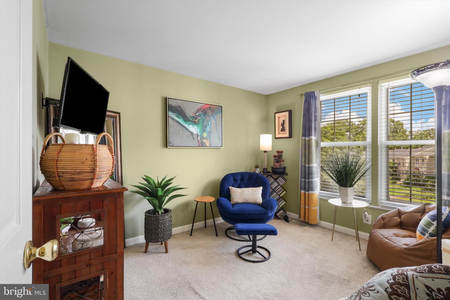 12948 AUGUSTUS CT, WOODBRIDGE, Virginia 22192, 4 Bedrooms Bedrooms, ,3 BathroomsBathrooms,Residential,For sale,12948 AUGUSTUS CT,VAPW2099746 MLS # VAPW2099746