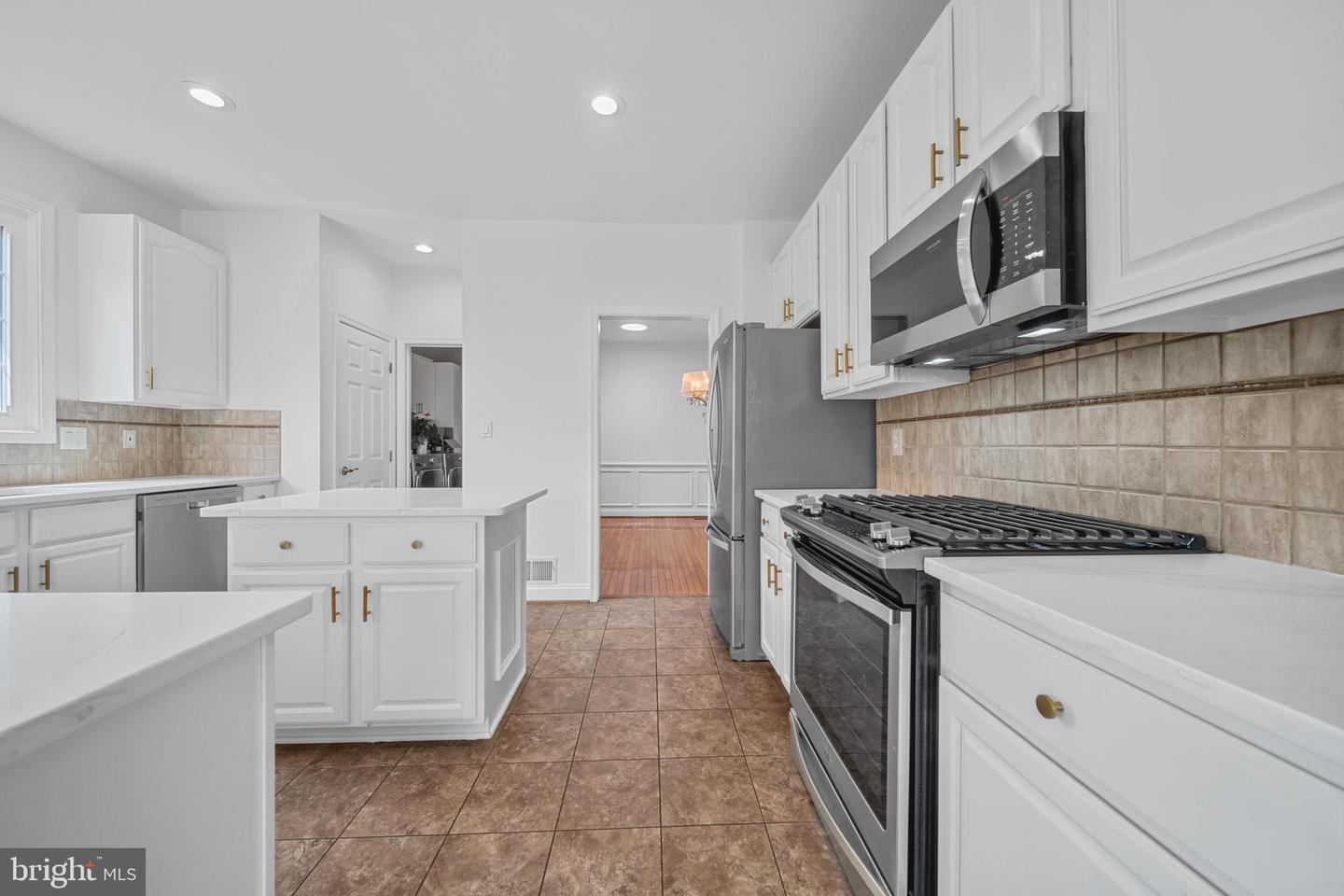 6709 BUGLECALL PL, GAINESVILLE, Virginia 20155, 4 Bedrooms Bedrooms, ,3 BathroomsBathrooms,Residential,For sale,6709 BUGLECALL PL,VAPW2099750 MLS # VAPW2099750