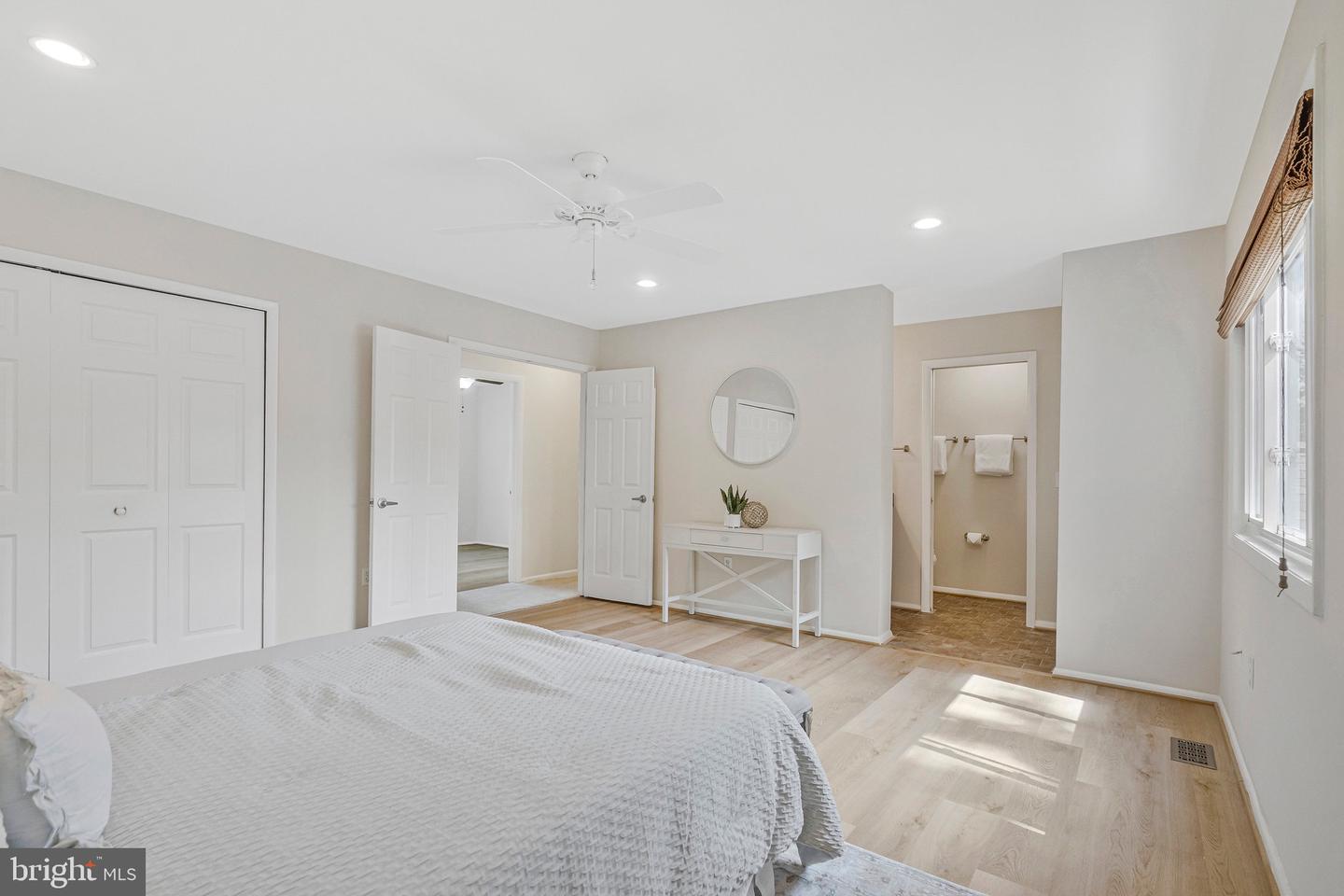 116 SUGARLAND RUN DR, STERLING, Virginia 20164, 4 Bedrooms Bedrooms, 6 Rooms Rooms,2 BathroomsBathrooms,Residential,For sale,116 SUGARLAND RUN DR,VALO2102940 MLS # VALO2102940
