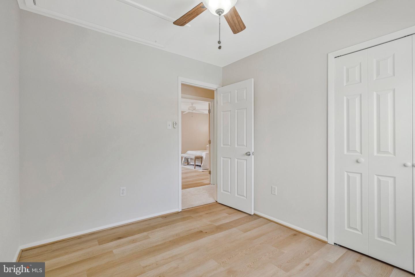 116 SUGARLAND RUN DR, STERLING, Virginia 20164, 4 Bedrooms Bedrooms, 6 Rooms Rooms,2 BathroomsBathrooms,Residential,For sale,116 SUGARLAND RUN DR,VALO2102940 MLS # VALO2102940