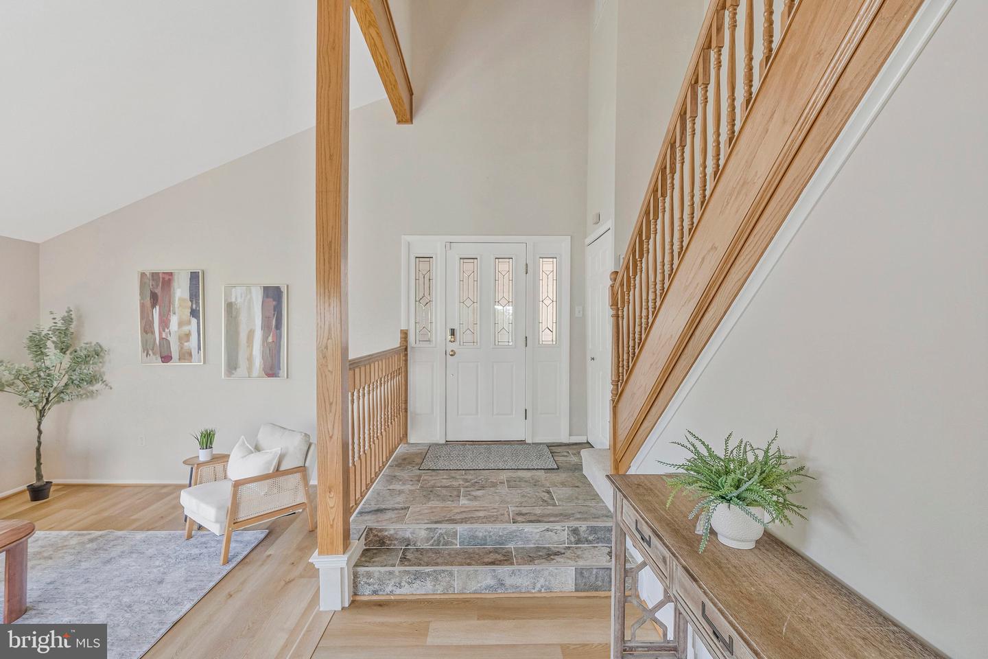 116 SUGARLAND RUN DR, STERLING, Virginia 20164, 4 Bedrooms Bedrooms, 6 Rooms Rooms,2 BathroomsBathrooms,Residential,For sale,116 SUGARLAND RUN DR,VALO2102940 MLS # VALO2102940