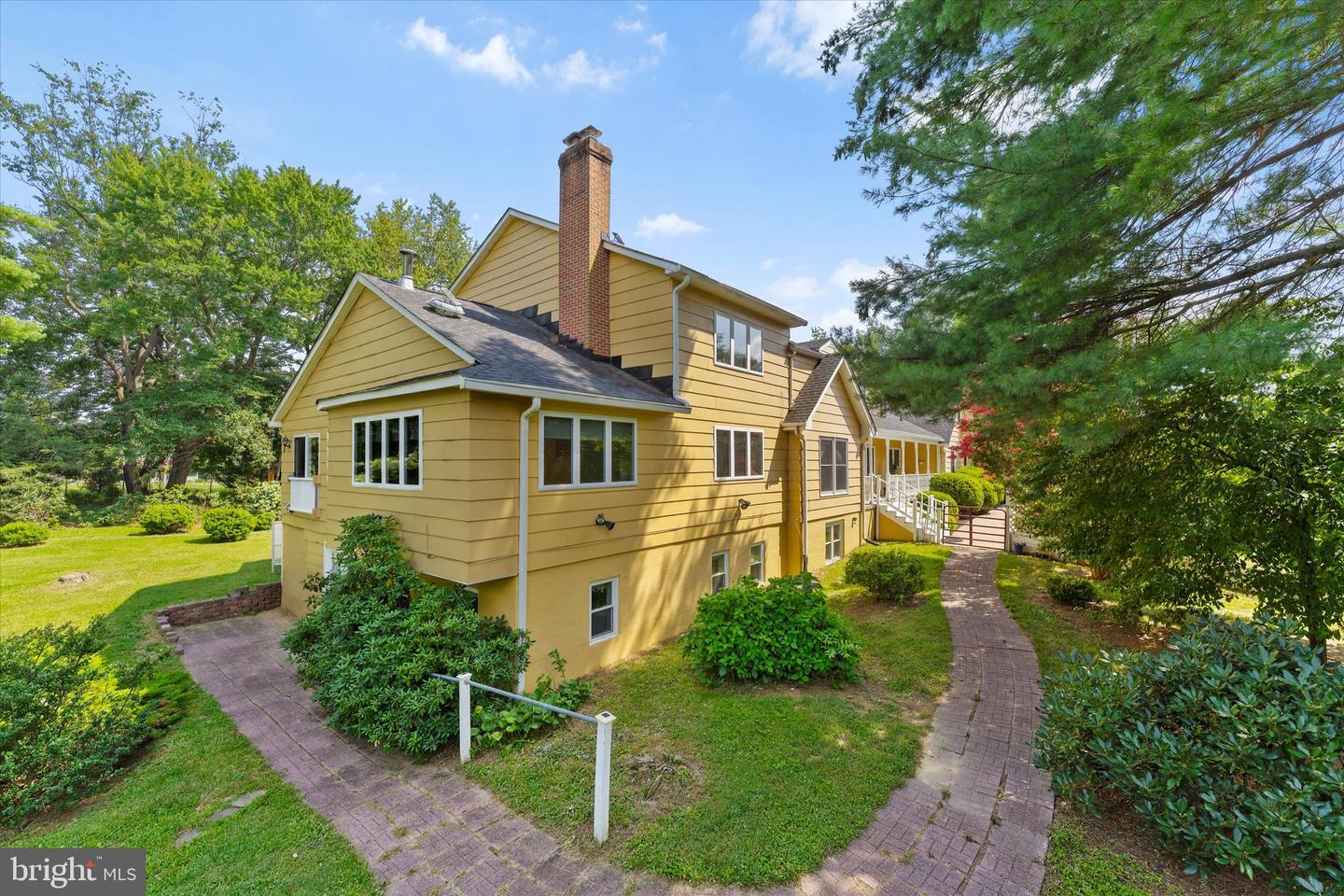 16764 HILLSBORO RD, PURCELLVILLE, Virginia 20132, 12 Bedrooms Bedrooms, ,6 BathroomsBathrooms,Residential,For sale,16764 HILLSBORO RD,VALO2102960 MLS # VALO2102960
