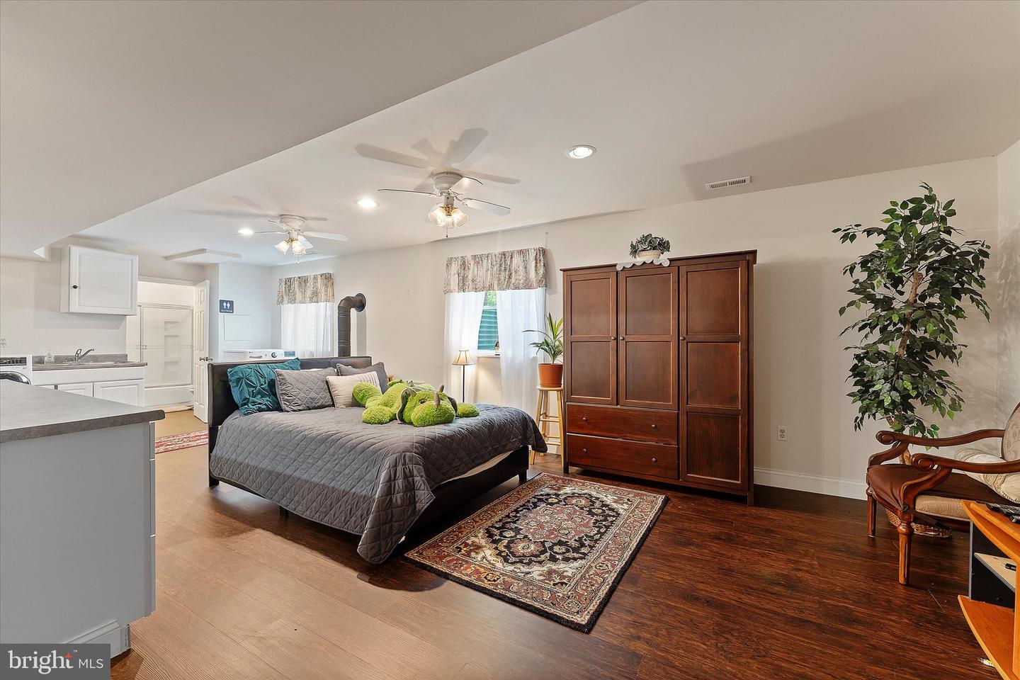 16764 HILLSBORO RD, PURCELLVILLE, Virginia 20132, 12 Bedrooms Bedrooms, ,6 BathroomsBathrooms,Residential,For sale,16764 HILLSBORO RD,VALO2102960 MLS # VALO2102960