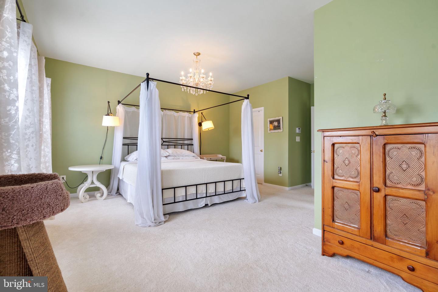 14163 CATBIRD DR, GAINESVILLE, Virginia 20155, 3 Bedrooms Bedrooms, ,3 BathroomsBathrooms,Residential,For sale,14163 CATBIRD DR,VAPW2099700 MLS # VAPW2099700
