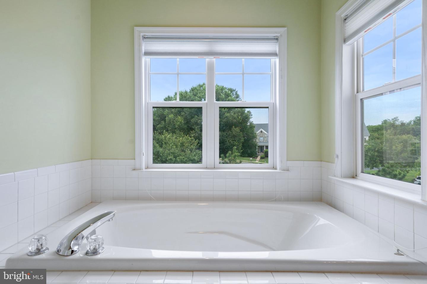 14163 CATBIRD DR, GAINESVILLE, Virginia 20155, 3 Bedrooms Bedrooms, ,3 BathroomsBathrooms,Residential,For sale,14163 CATBIRD DR,VAPW2099700 MLS # VAPW2099700
