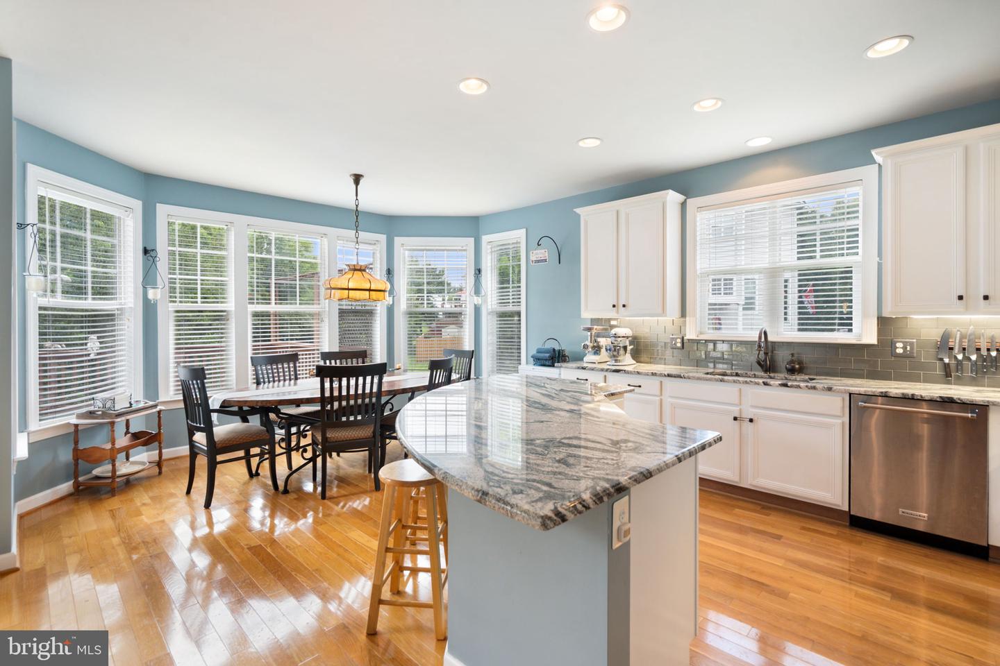 14163 CATBIRD DR, GAINESVILLE, Virginia 20155, 3 Bedrooms Bedrooms, ,3 BathroomsBathrooms,Residential,For sale,14163 CATBIRD DR,VAPW2099700 MLS # VAPW2099700