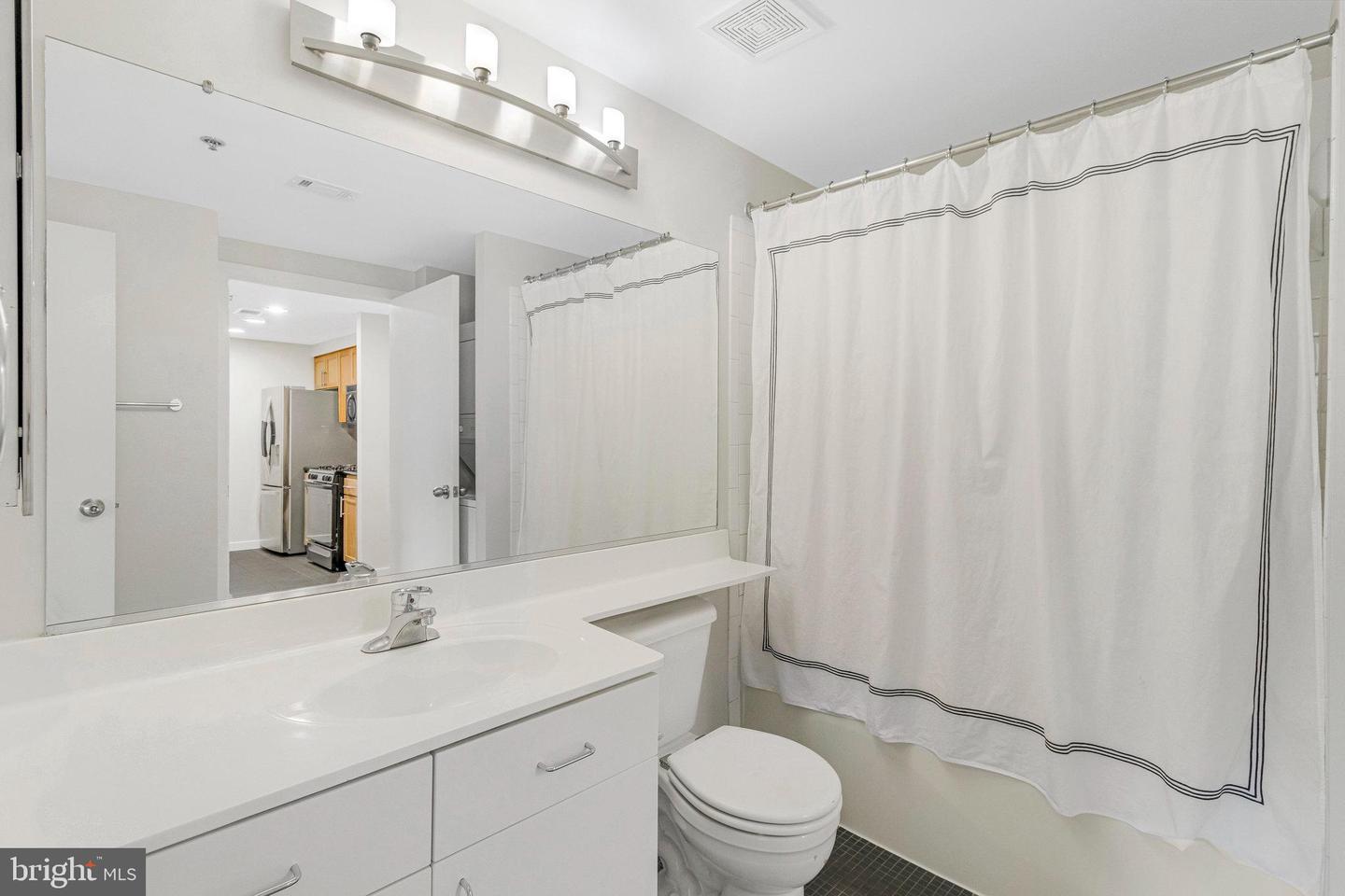 3883 CONNECTICUT AVE NW #303, WASHINGTON, District Of Columbia 20008, 1 Bedroom Bedrooms, ,1 BathroomBathrooms,Residential,For sale,3883 CONNECTICUT AVE NW #303,DCDC2211656 MLS # DCDC2211656