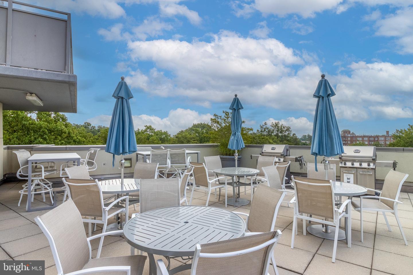 3883 CONNECTICUT AVE NW #303, WASHINGTON, District Of Columbia 20008, 1 Bedroom Bedrooms, ,1 BathroomBathrooms,Residential,For sale,3883 CONNECTICUT AVE NW #303,DCDC2211656 MLS # DCDC2211656
