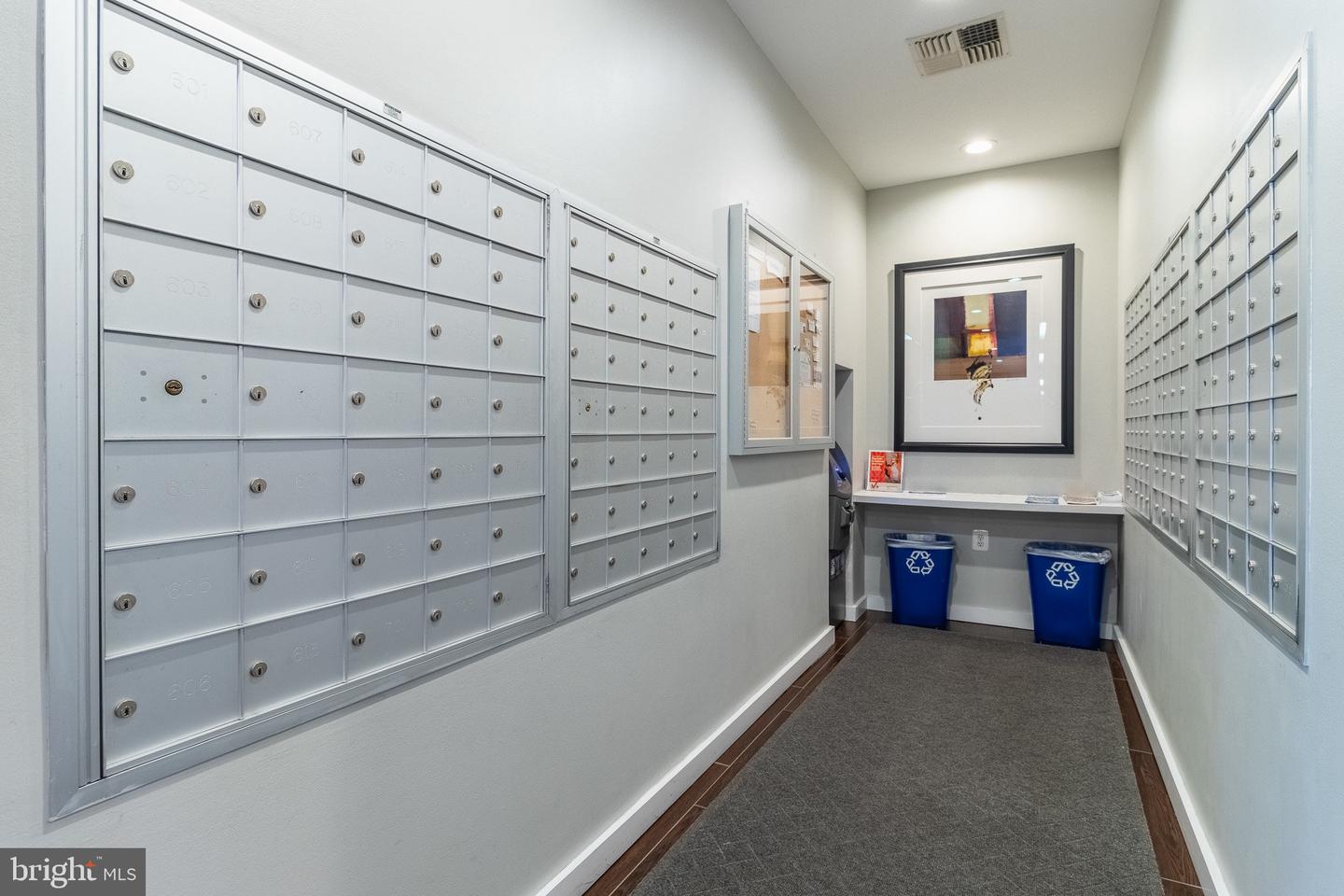 3883 CONNECTICUT AVE NW #303, WASHINGTON, District Of Columbia 20008, 1 Bedroom Bedrooms, ,1 BathroomBathrooms,Residential,For sale,3883 CONNECTICUT AVE NW #303,DCDC2211656 MLS # DCDC2211656