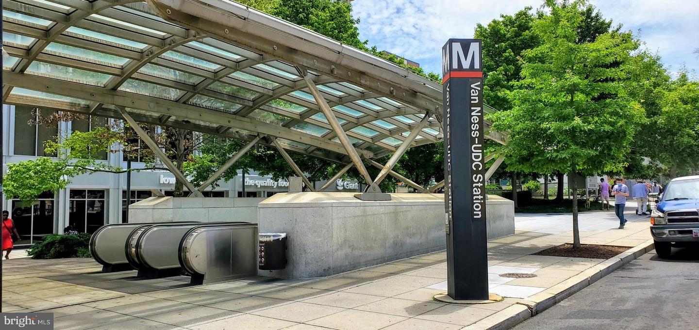 3883 CONNECTICUT AVE NW #303, WASHINGTON, District Of Columbia 20008, 1 Bedroom Bedrooms, ,1 BathroomBathrooms,Residential,For sale,3883 CONNECTICUT AVE NW #303,DCDC2211656 MLS # DCDC2211656