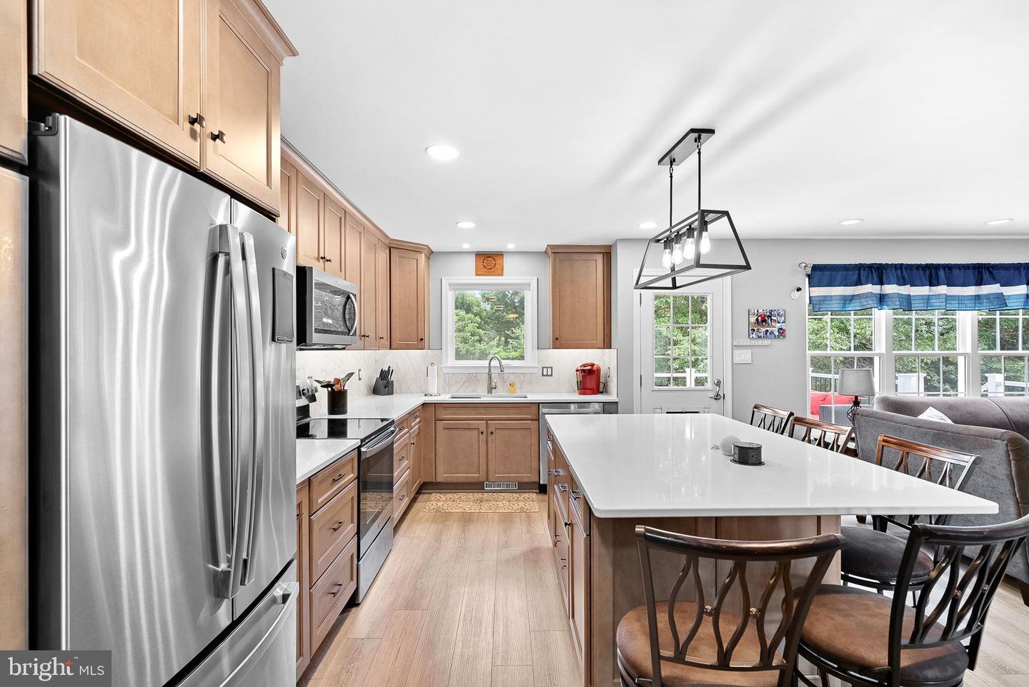 17374 ARROWOOD PL, ROUND HILL, Virginia 20141, 4 Bedrooms Bedrooms, ,3 BathroomsBathrooms,Residential,For sale,17374 ARROWOOD PL,VALO2103000 MLS # VALO2103000