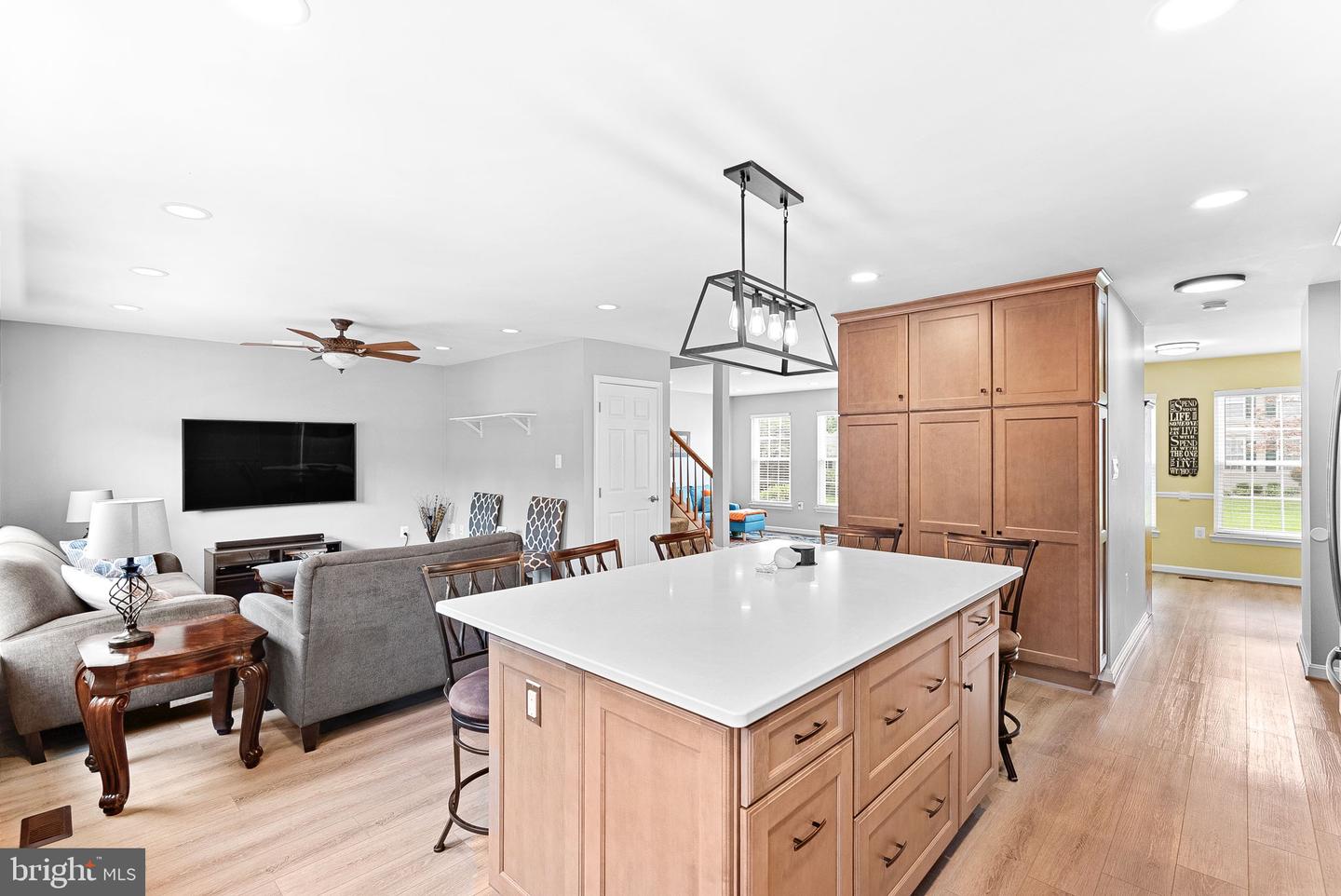 17374 ARROWOOD PL, ROUND HILL, Virginia 20141, 4 Bedrooms Bedrooms, ,3 BathroomsBathrooms,Residential,For sale,17374 ARROWOOD PL,VALO2103000 MLS # VALO2103000