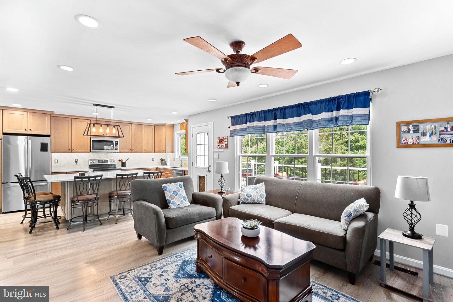 17374 ARROWOOD PL, ROUND HILL, Virginia 20141, 4 Bedrooms Bedrooms, ,3 BathroomsBathrooms,Residential,For sale,17374 ARROWOOD PL,VALO2103000 MLS # VALO2103000