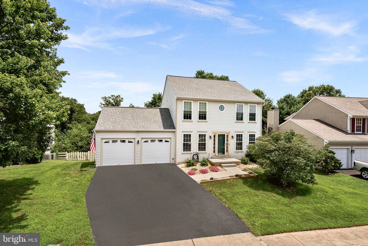 17374 ARROWOOD PL, ROUND HILL, Virginia 20141, 4 Bedrooms Bedrooms, ,3 BathroomsBathrooms,Residential,For sale,17374 ARROWOOD PL,VALO2103000 MLS # VALO2103000