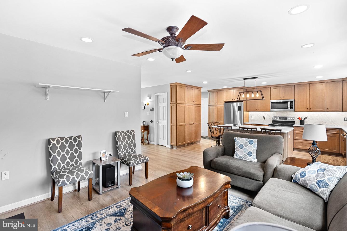 17374 ARROWOOD PL, ROUND HILL, Virginia 20141, 4 Bedrooms Bedrooms, ,3 BathroomsBathrooms,Residential,For sale,17374 ARROWOOD PL,VALO2103000 MLS # VALO2103000