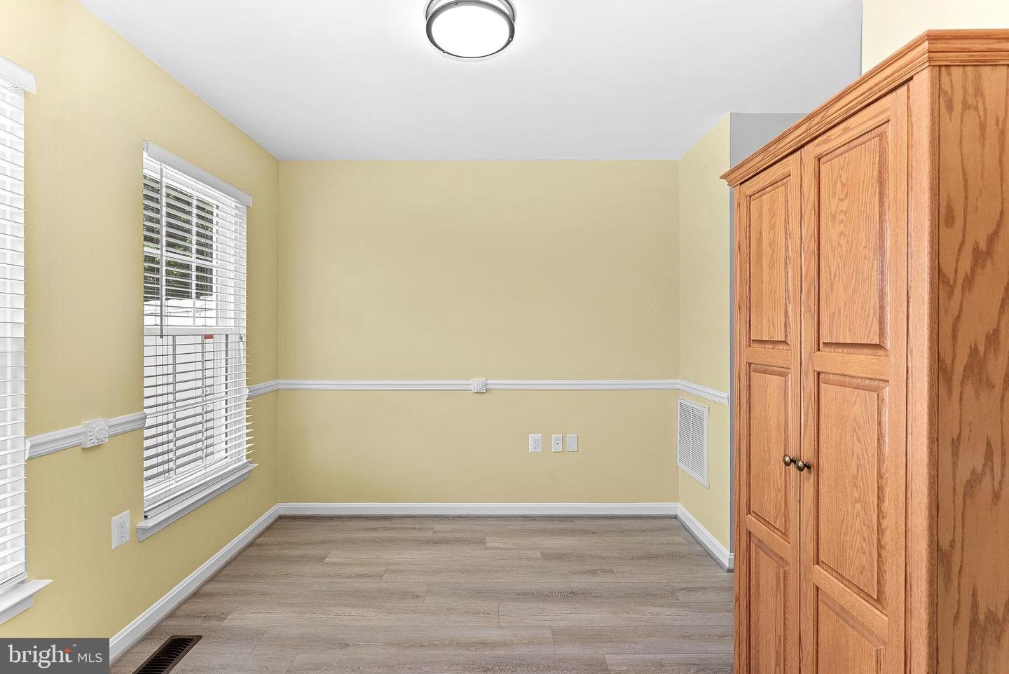 17374 ARROWOOD PL, ROUND HILL, Virginia 20141, 4 Bedrooms Bedrooms, ,3 BathroomsBathrooms,Residential,For sale,17374 ARROWOOD PL,VALO2103000 MLS # VALO2103000
