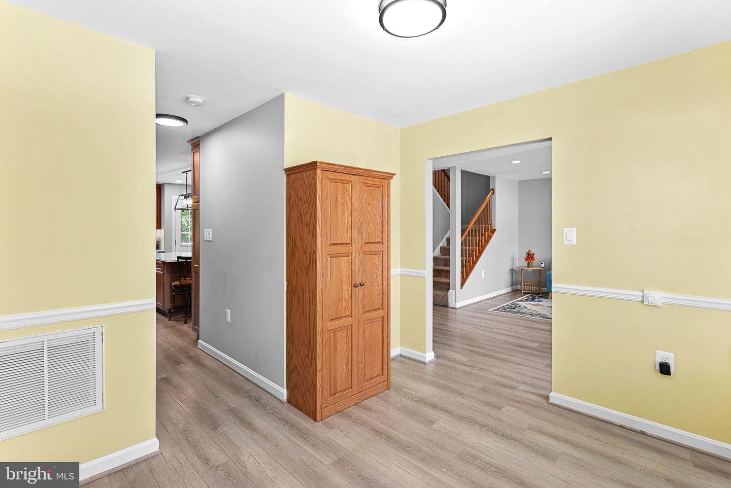 17374 ARROWOOD PL, ROUND HILL, Virginia 20141, 4 Bedrooms Bedrooms, ,3 BathroomsBathrooms,Residential,For sale,17374 ARROWOOD PL,VALO2103000 MLS # VALO2103000