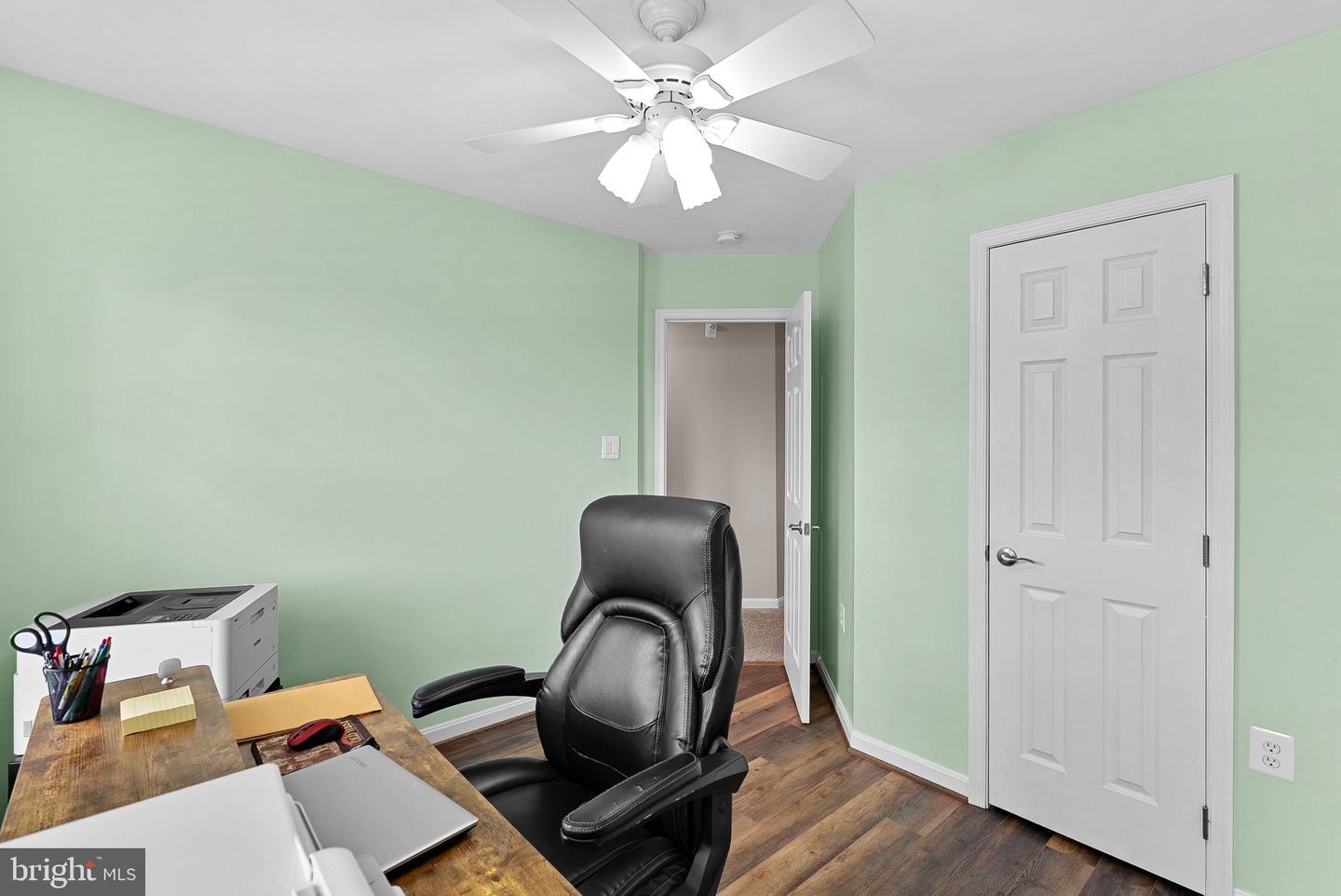 17374 ARROWOOD PL, ROUND HILL, Virginia 20141, 4 Bedrooms Bedrooms, ,3 BathroomsBathrooms,Residential,For sale,17374 ARROWOOD PL,VALO2103000 MLS # VALO2103000