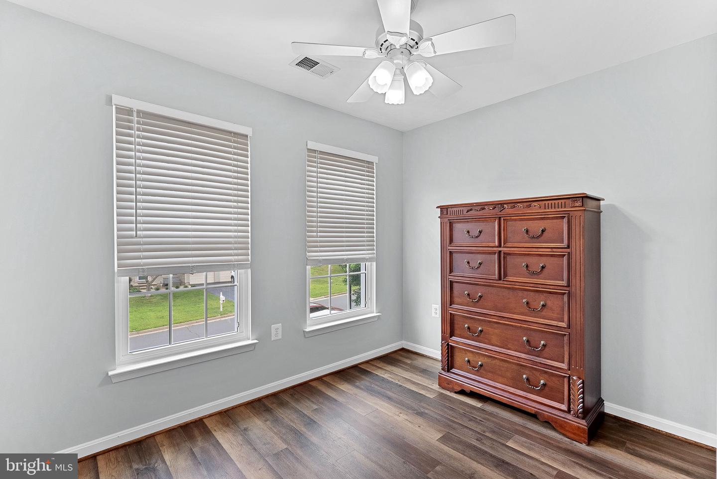 17374 ARROWOOD PL, ROUND HILL, Virginia 20141, 4 Bedrooms Bedrooms, ,3 BathroomsBathrooms,Residential,For sale,17374 ARROWOOD PL,VALO2103000 MLS # VALO2103000
