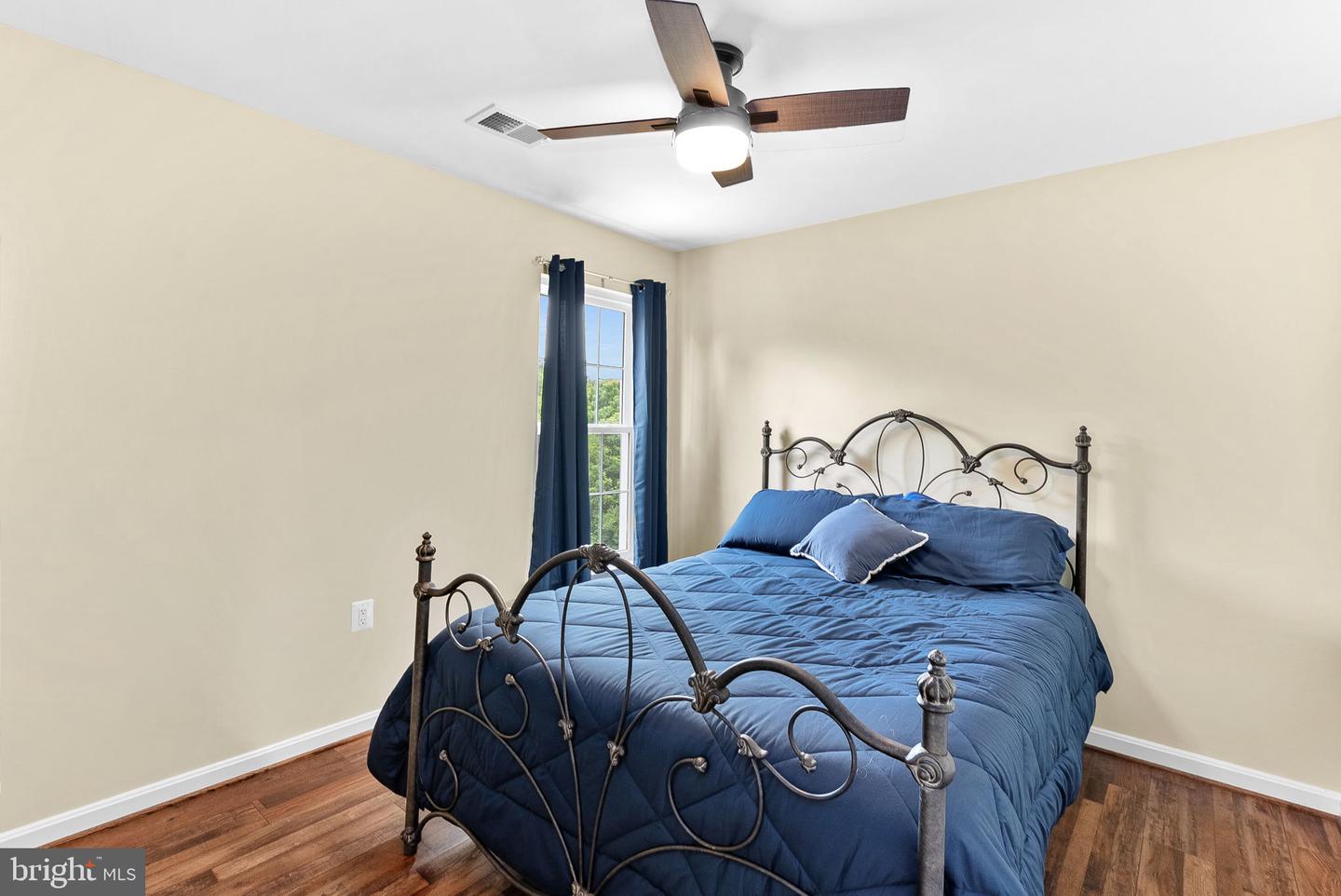 17374 ARROWOOD PL, ROUND HILL, Virginia 20141, 4 Bedrooms Bedrooms, ,3 BathroomsBathrooms,Residential,For sale,17374 ARROWOOD PL,VALO2103000 MLS # VALO2103000