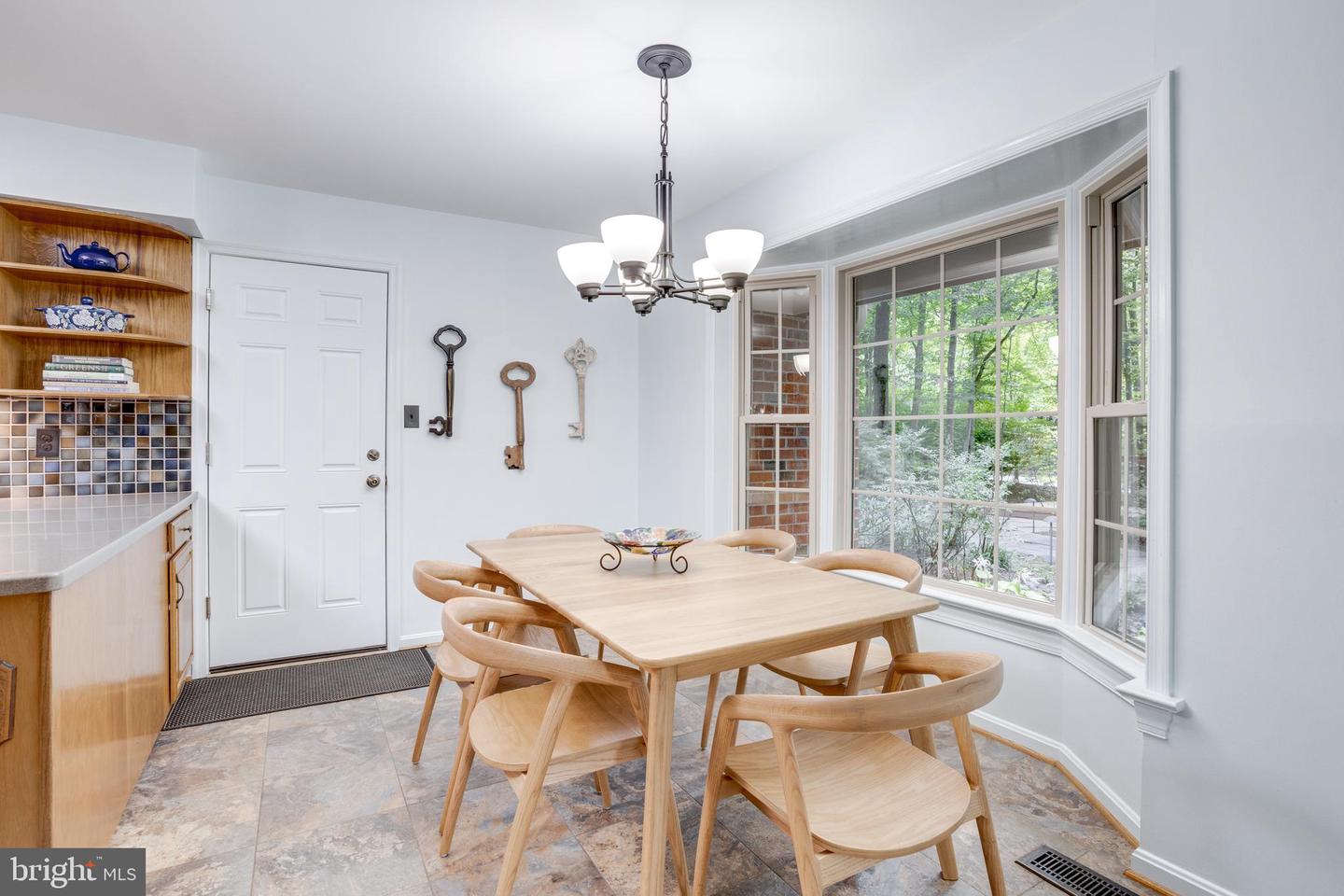4819 BENTONBROOK DR, FAIRFAX, Virginia 22030, 4 Bedrooms Bedrooms, ,4 BathroomsBathrooms,Residential,For sale,4819 BENTONBROOK DR,VAFX2257104 MLS # VAFX2257104