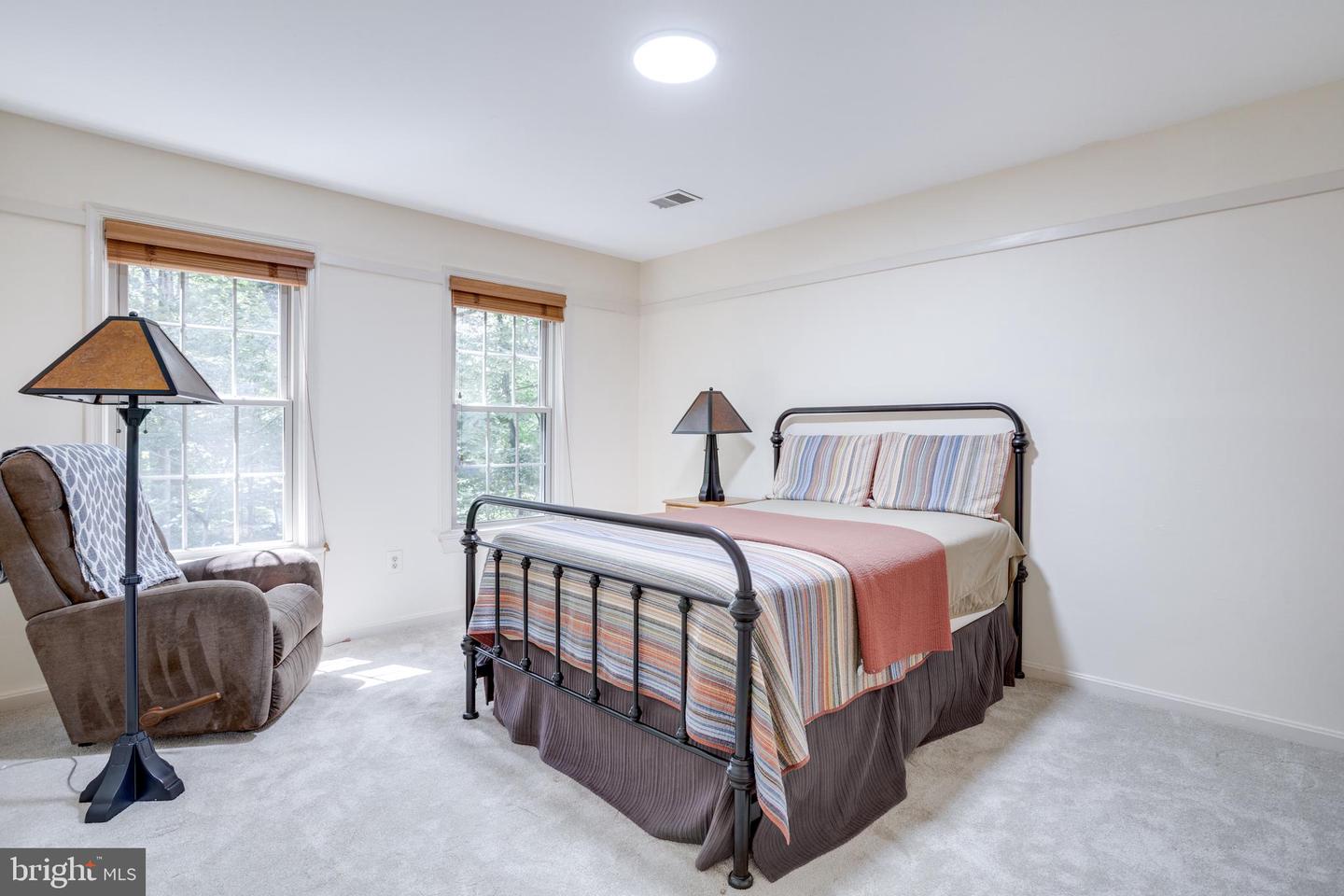 4819 BENTONBROOK DR, FAIRFAX, Virginia 22030, 4 Bedrooms Bedrooms, ,4 BathroomsBathrooms,Residential,For sale,4819 BENTONBROOK DR,VAFX2257104 MLS # VAFX2257104