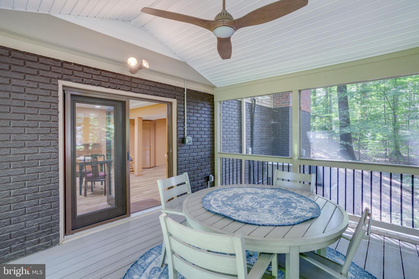 4819 BENTONBROOK DR, FAIRFAX, Virginia 22030, 4 Bedrooms Bedrooms, ,4 BathroomsBathrooms,Residential,For sale,4819 BENTONBROOK DR,VAFX2257104 MLS # VAFX2257104