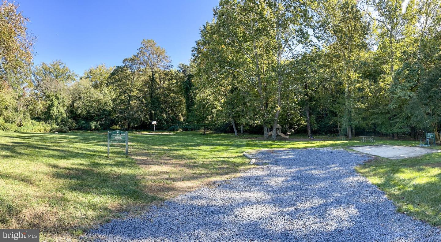 4819 BENTONBROOK DR, FAIRFAX, Virginia 22030, 4 Bedrooms Bedrooms, ,4 BathroomsBathrooms,Residential,For sale,4819 BENTONBROOK DR,VAFX2257104 MLS # VAFX2257104