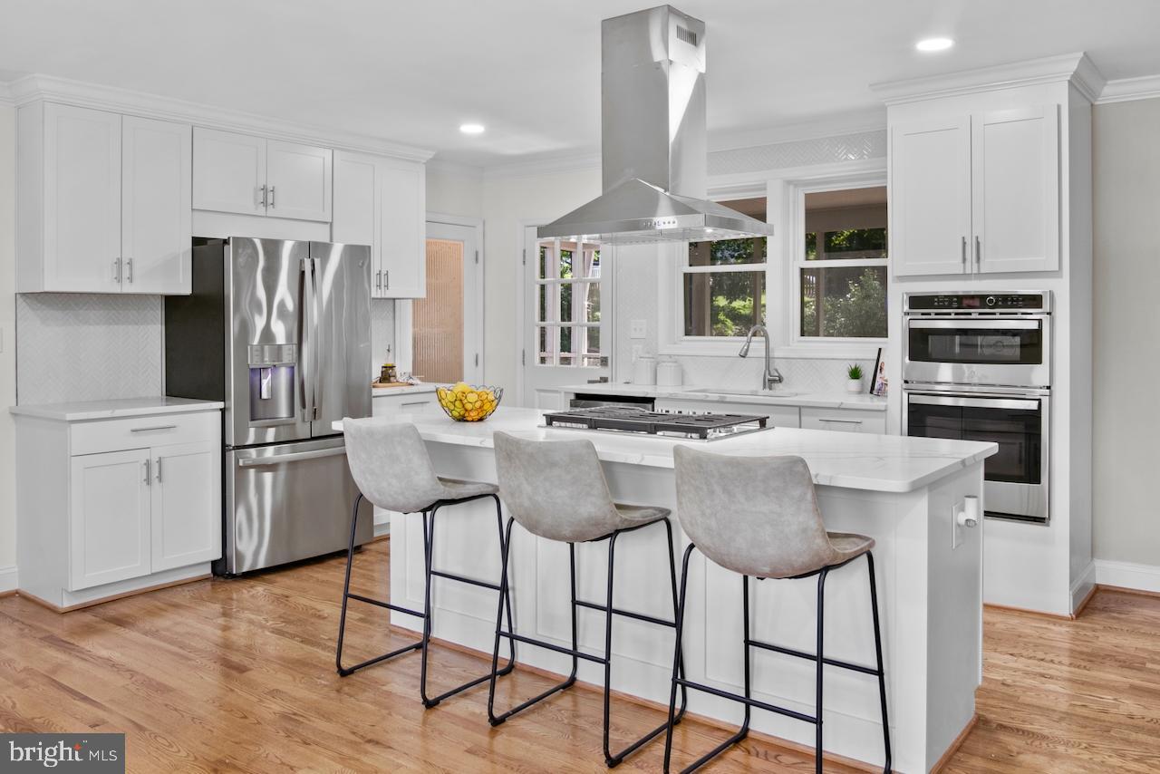 6502 FORT HUNT RD, ALEXANDRIA, Virginia 22307, 3 Bedrooms Bedrooms, 6 Rooms Rooms,3 BathroomsBathrooms,Residential,For sale,6502 FORT HUNT RD,VAFX2257116 MLS # VAFX2257116
