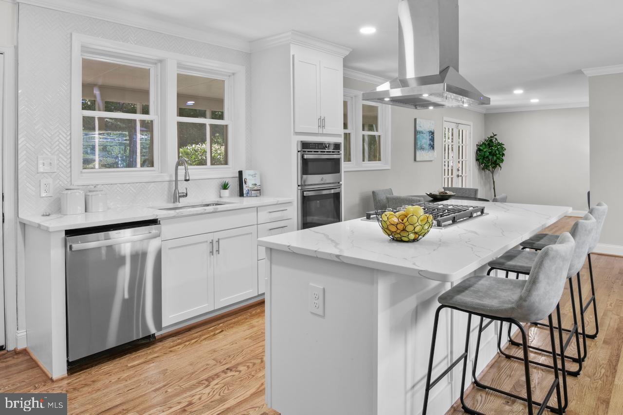6502 FORT HUNT RD, ALEXANDRIA, Virginia 22307, 3 Bedrooms Bedrooms, 6 Rooms Rooms,3 BathroomsBathrooms,Residential,For sale,6502 FORT HUNT RD,VAFX2257116 MLS # VAFX2257116