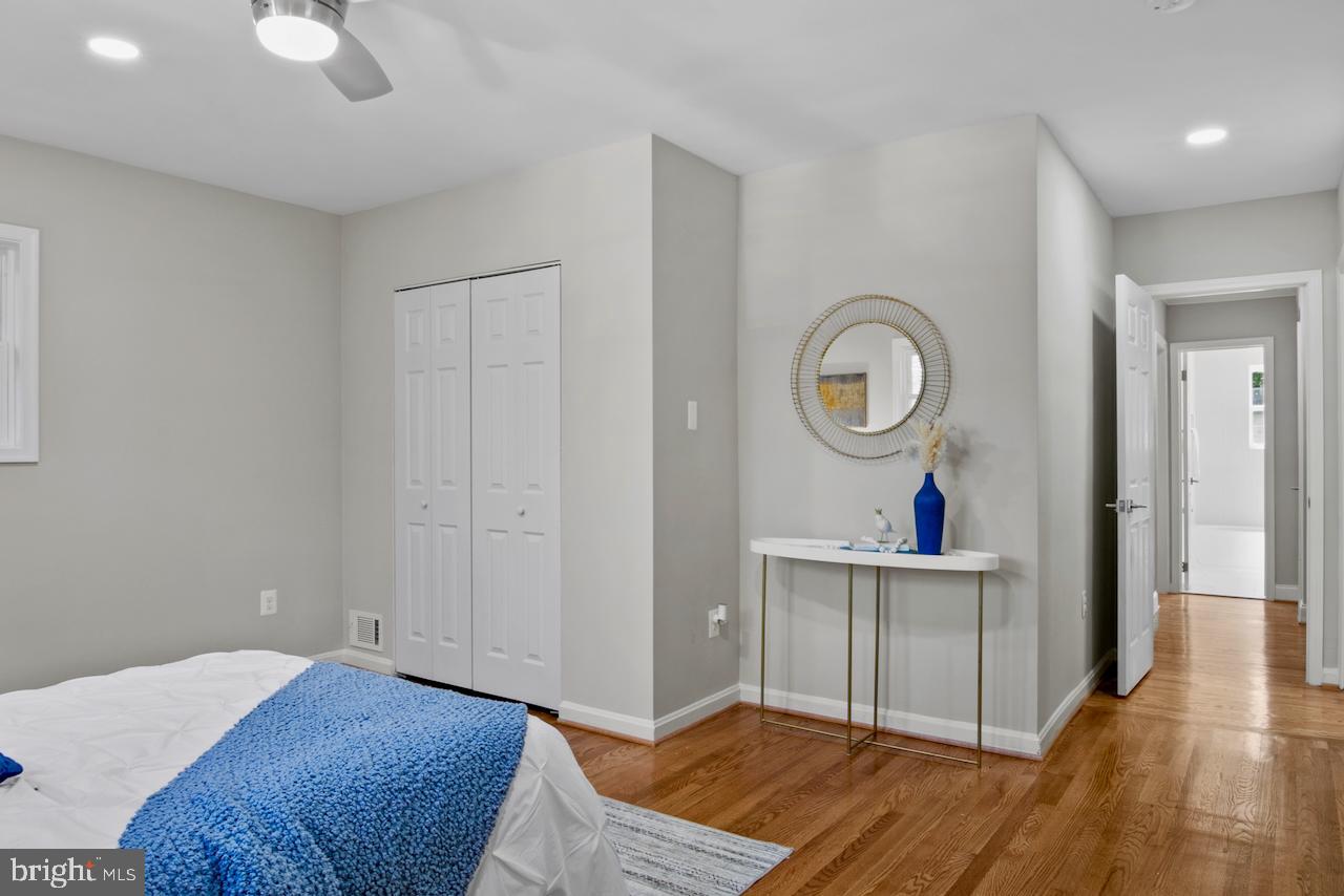6502 FORT HUNT RD, ALEXANDRIA, Virginia 22307, 3 Bedrooms Bedrooms, 6 Rooms Rooms,3 BathroomsBathrooms,Residential,For sale,6502 FORT HUNT RD,VAFX2257116 MLS # VAFX2257116