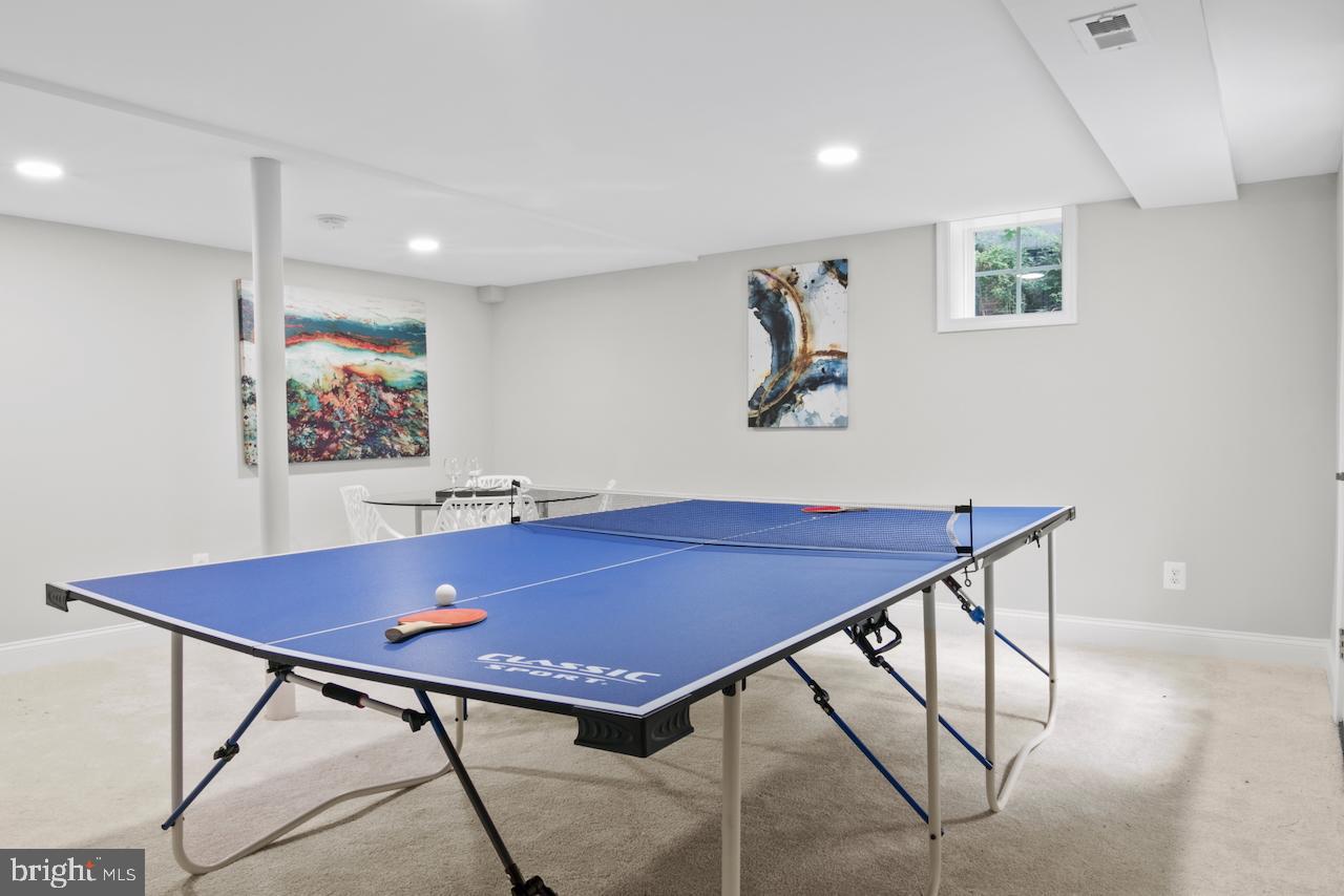 6502 FORT HUNT RD, ALEXANDRIA, Virginia 22307, 3 Bedrooms Bedrooms, 6 Rooms Rooms,3 BathroomsBathrooms,Residential,For sale,6502 FORT HUNT RD,VAFX2257116 MLS # VAFX2257116