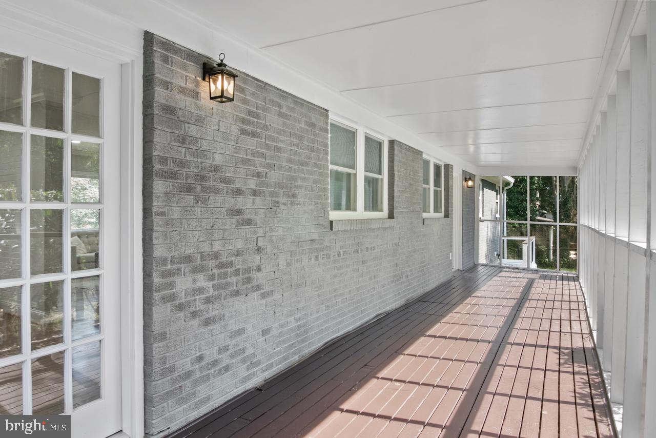 6502 FORT HUNT RD, ALEXANDRIA, Virginia 22307, 3 Bedrooms Bedrooms, 6 Rooms Rooms,3 BathroomsBathrooms,Residential,For sale,6502 FORT HUNT RD,VAFX2257116 MLS # VAFX2257116