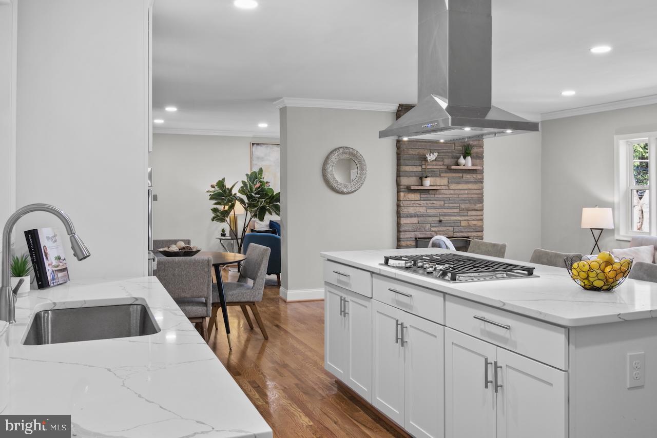 6502 FORT HUNT RD, ALEXANDRIA, Virginia 22307, 3 Bedrooms Bedrooms, 6 Rooms Rooms,3 BathroomsBathrooms,Residential,For sale,6502 FORT HUNT RD,VAFX2257116 MLS # VAFX2257116