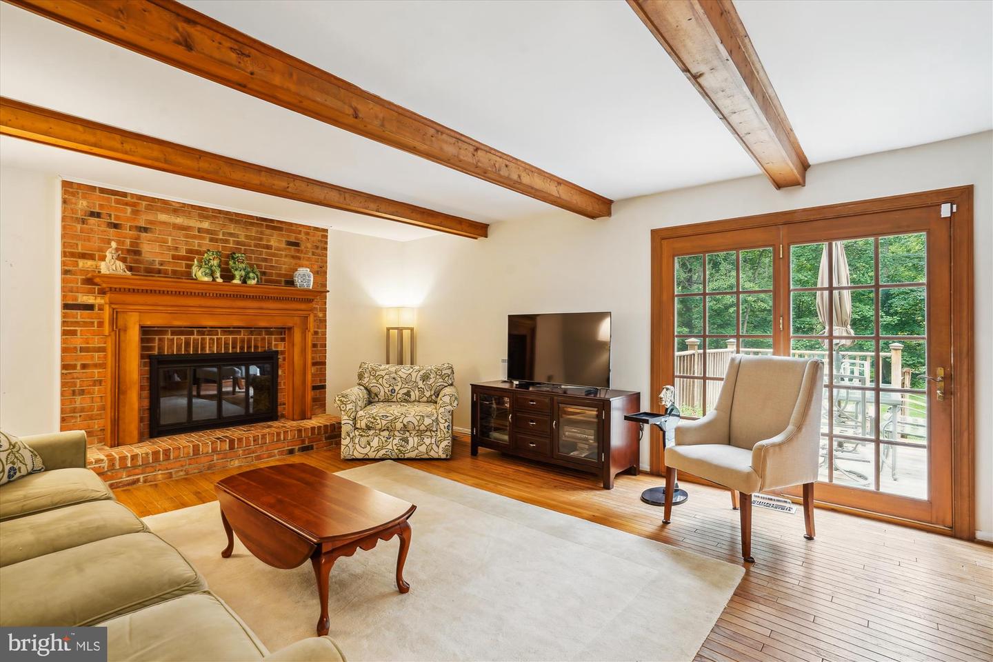 3307 MILLER HEIGHTS RD, OAKTON, Virginia 22124, 4 Bedrooms Bedrooms, ,3 BathroomsBathrooms,Residential,For sale,3307 MILLER HEIGHTS RD,VAFX2257130 MLS # VAFX2257130