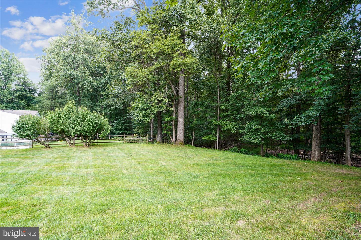 3307 MILLER HEIGHTS RD, OAKTON, Virginia 22124, 4 Bedrooms Bedrooms, ,3 BathroomsBathrooms,Residential,For sale,3307 MILLER HEIGHTS RD,VAFX2257130 MLS # VAFX2257130