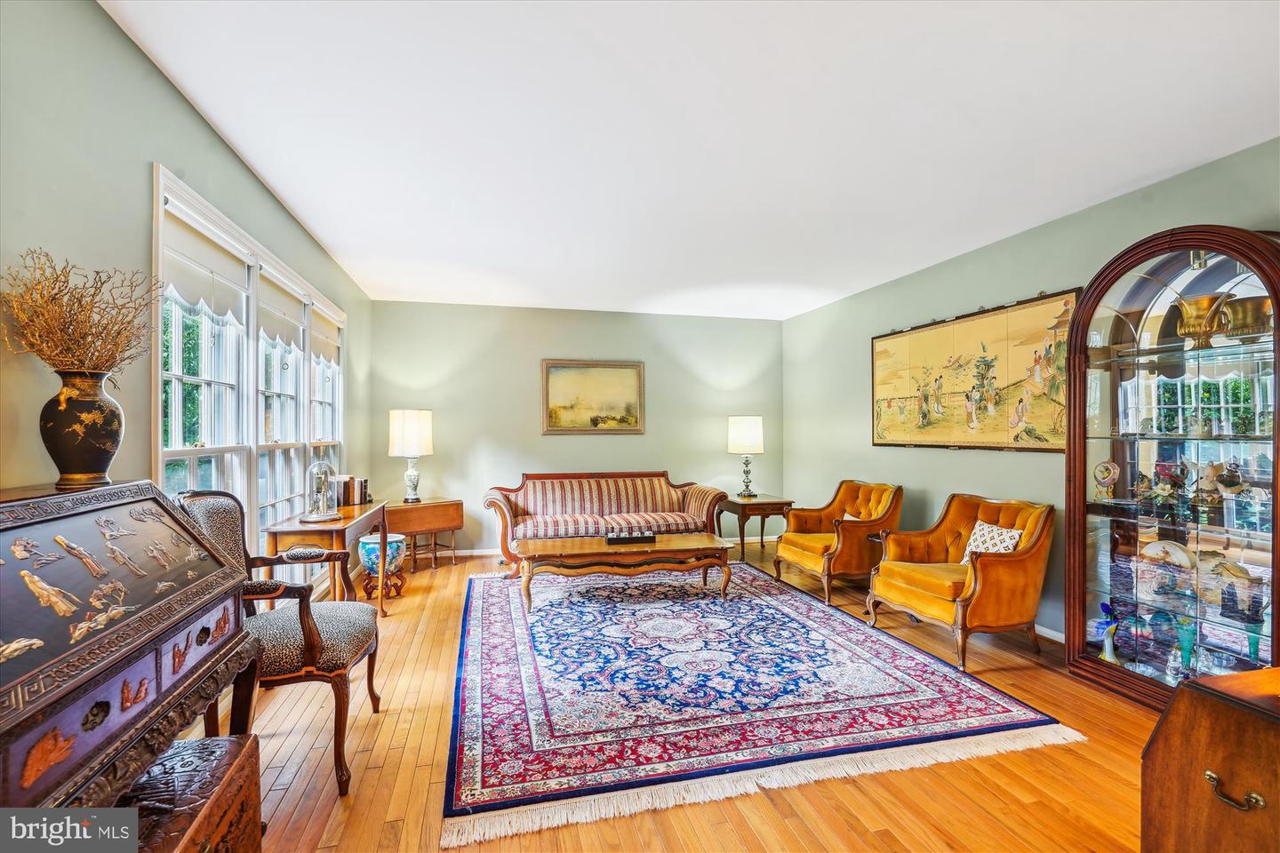 3307 MILLER HEIGHTS RD, OAKTON, Virginia 22124, 4 Bedrooms Bedrooms, ,3 BathroomsBathrooms,Residential,For sale,3307 MILLER HEIGHTS RD,VAFX2257130 MLS # VAFX2257130