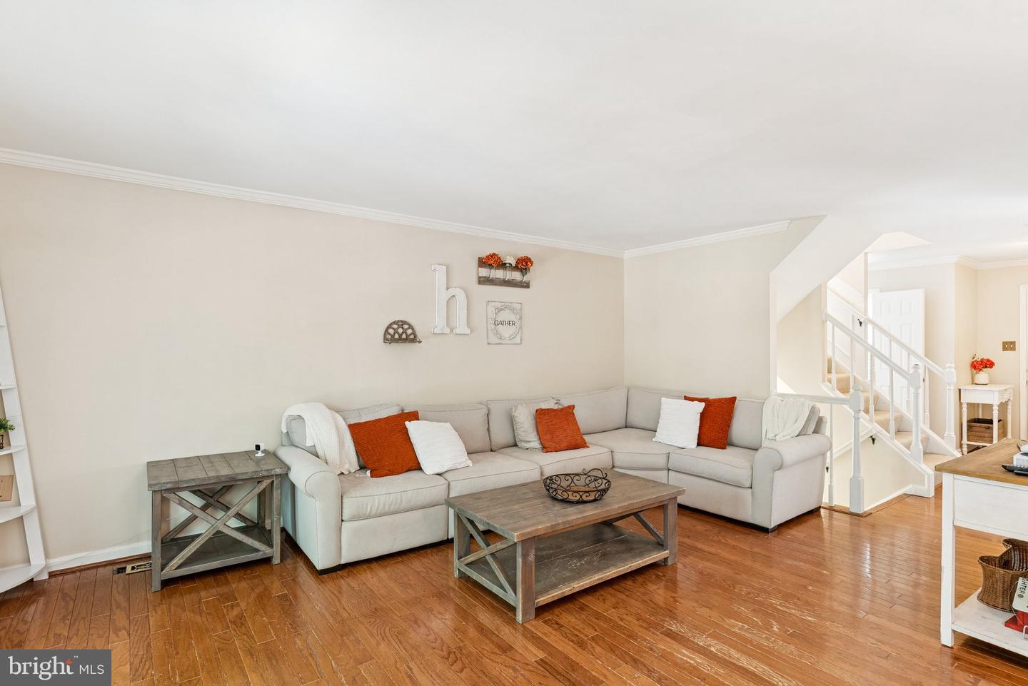 3838 OGILVIE CT, WOODBRIDGE, Virginia 22192, 3 Bedrooms Bedrooms, ,2 BathroomsBathrooms,Residential,For sale,3838 OGILVIE CT,VAPW2099830 MLS # VAPW2099830