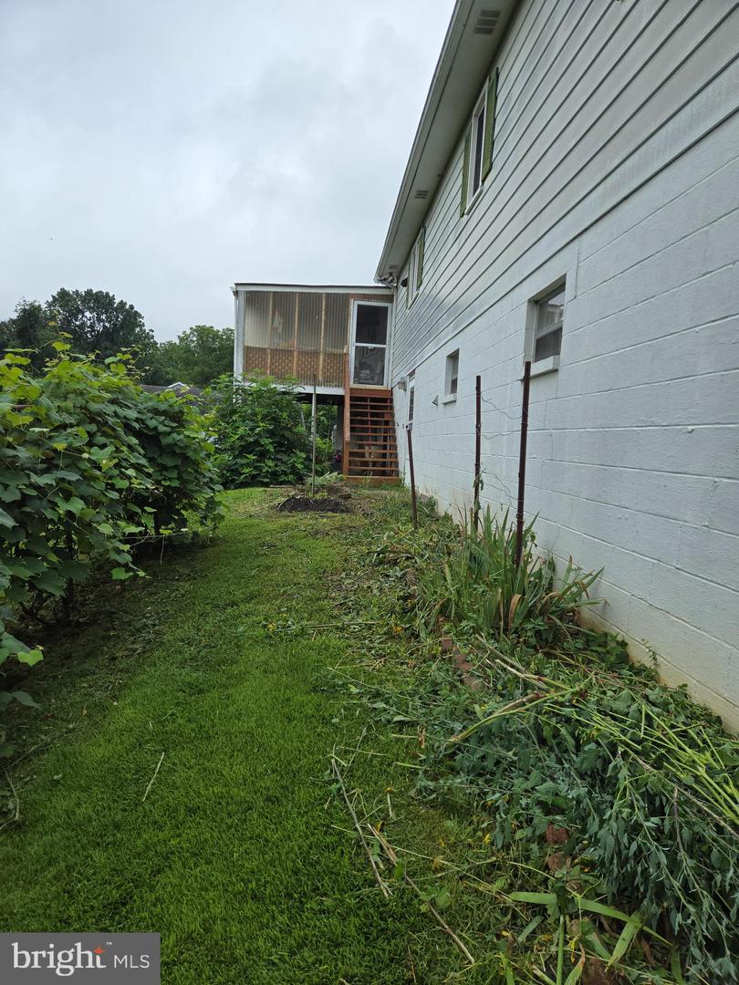 4928 S OX RD, EDINBURG, Virginia 22824, 3 Bedrooms Bedrooms, ,2 BathroomsBathrooms,Residential,For sale,4928 S OX RD,VASH2012072 MLS # VASH2012072