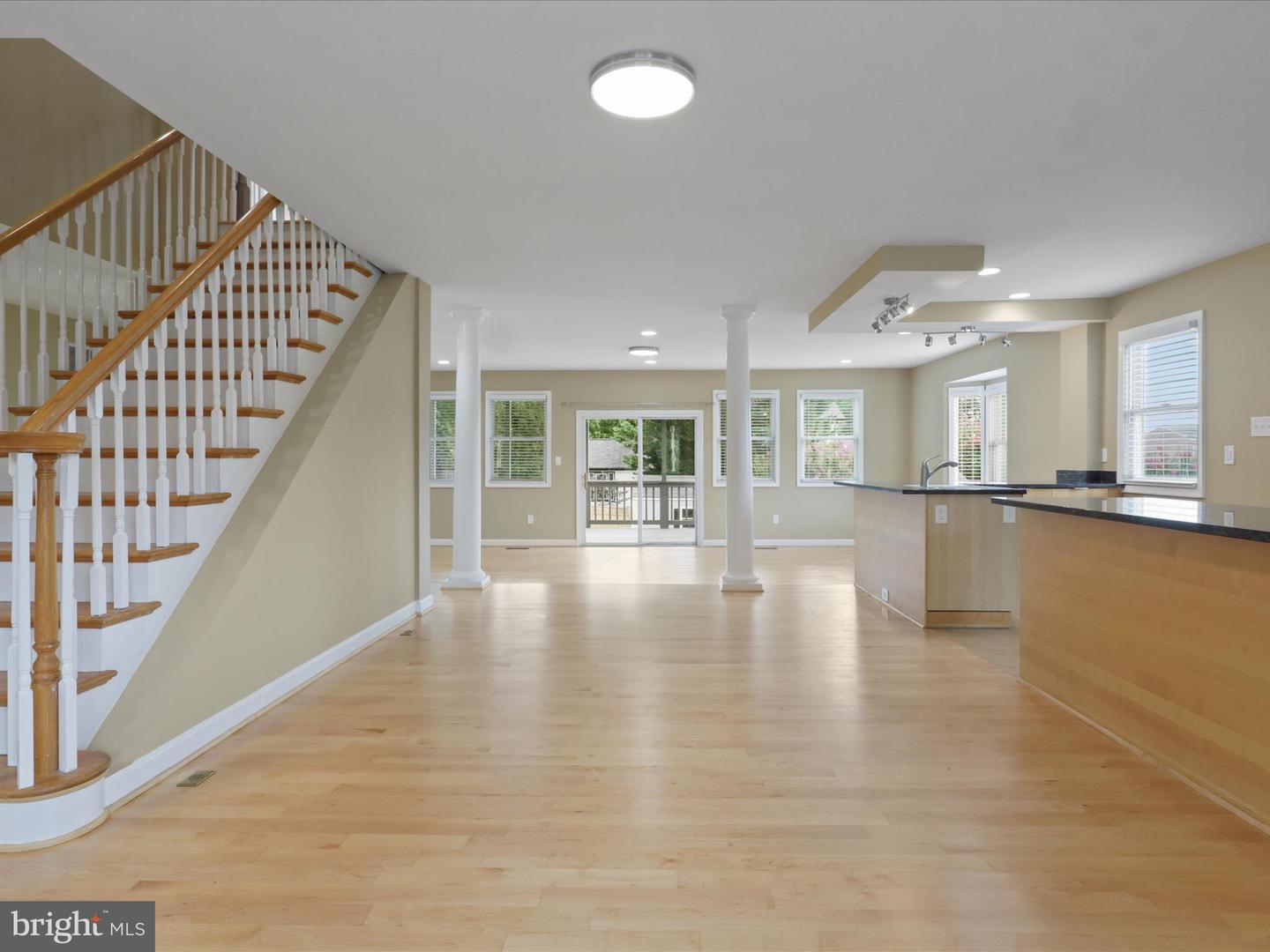 4415 ROBERTS AVE, ANNANDALE, Virginia 22003, 3 Bedrooms Bedrooms, 16 Rooms Rooms,4 BathroomsBathrooms,Residential,For sale,4415 ROBERTS AVE,VAFX2257208 MLS # VAFX2257208