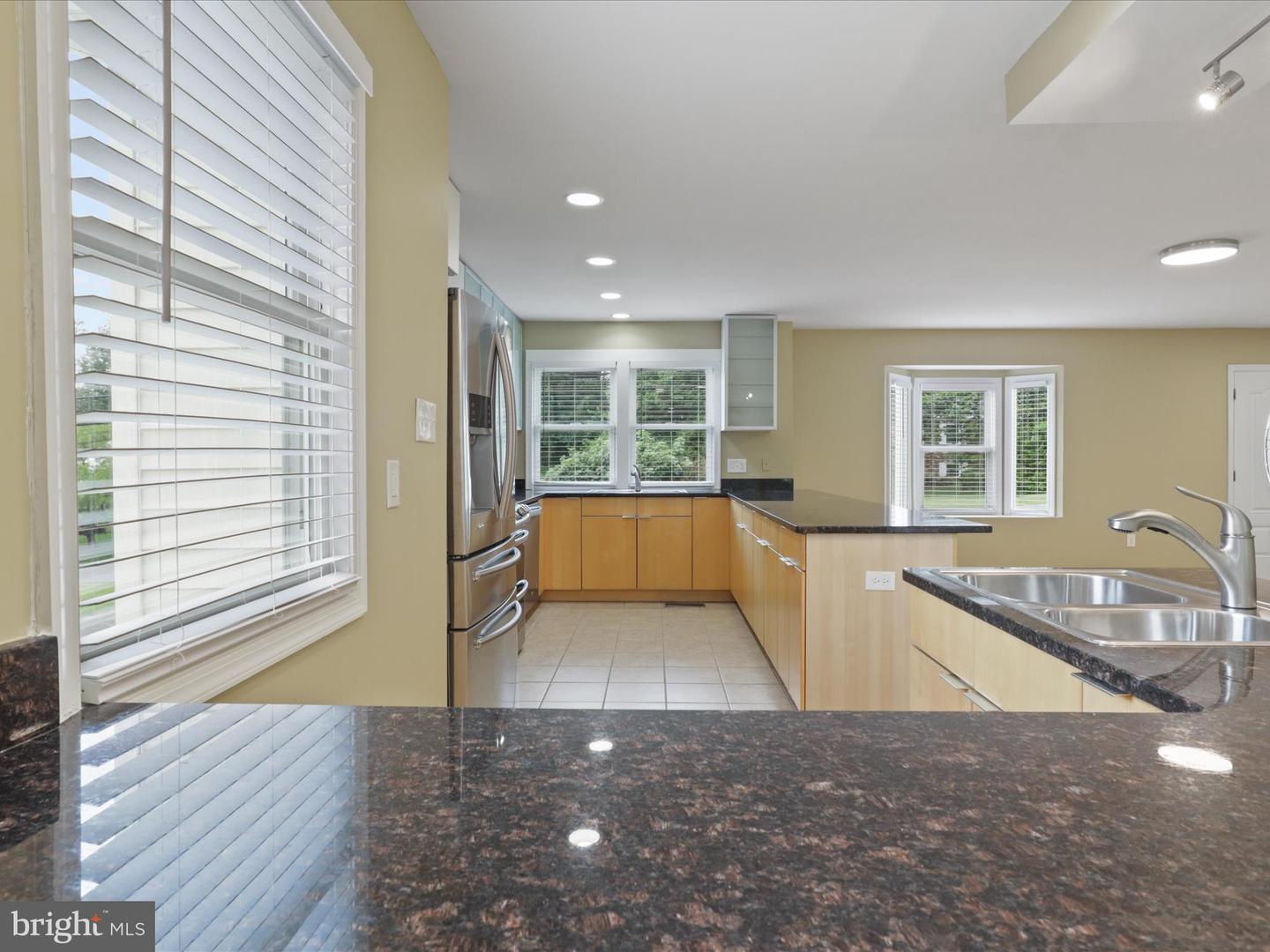 4415 ROBERTS AVE, ANNANDALE, Virginia 22003, 3 Bedrooms Bedrooms, 16 Rooms Rooms,4 BathroomsBathrooms,Residential,For sale,4415 ROBERTS AVE,VAFX2257208 MLS # VAFX2257208