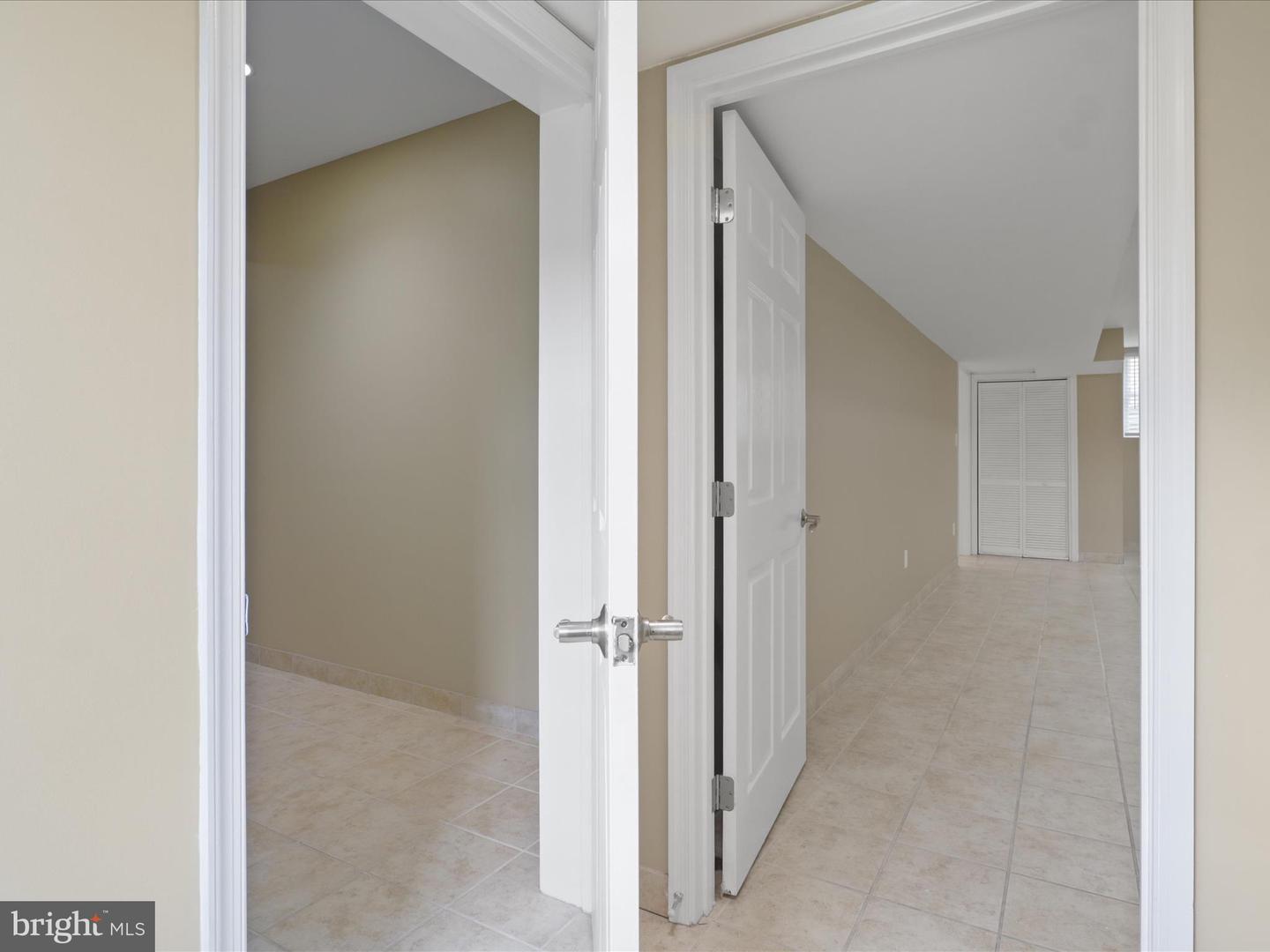 4415 ROBERTS AVE, ANNANDALE, Virginia 22003, 3 Bedrooms Bedrooms, 16 Rooms Rooms,4 BathroomsBathrooms,Residential,For sale,4415 ROBERTS AVE,VAFX2257208 MLS # VAFX2257208