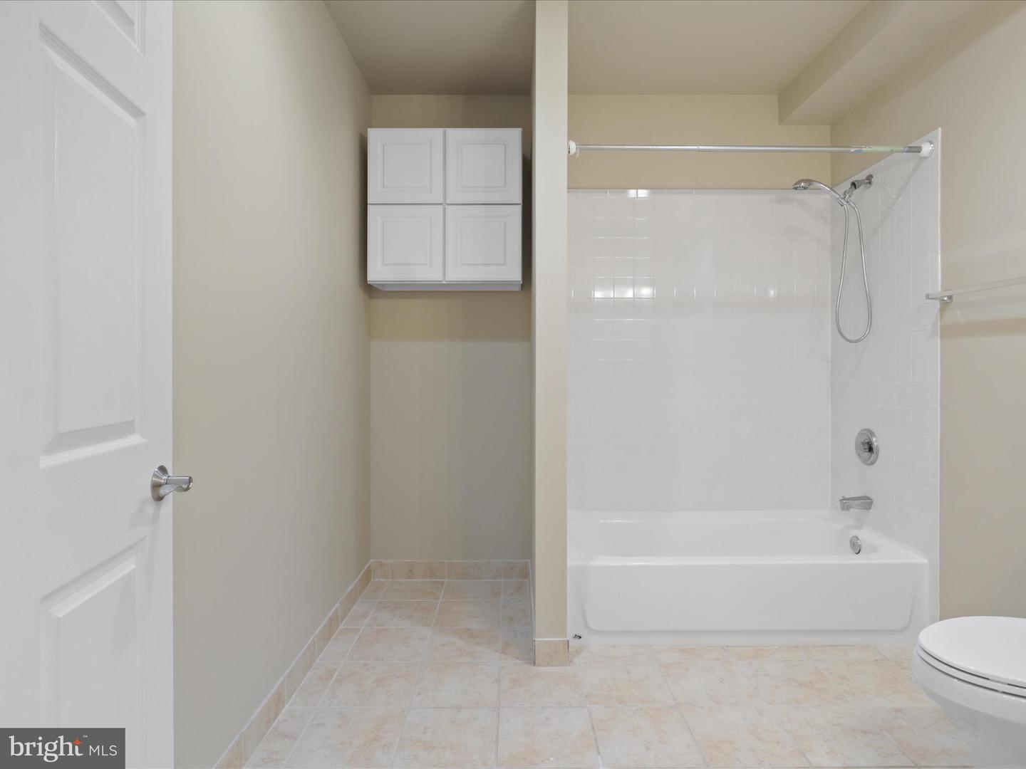 4415 ROBERTS AVE, ANNANDALE, Virginia 22003, 3 Bedrooms Bedrooms, 16 Rooms Rooms,4 BathroomsBathrooms,Residential,For sale,4415 ROBERTS AVE,VAFX2257208 MLS # VAFX2257208