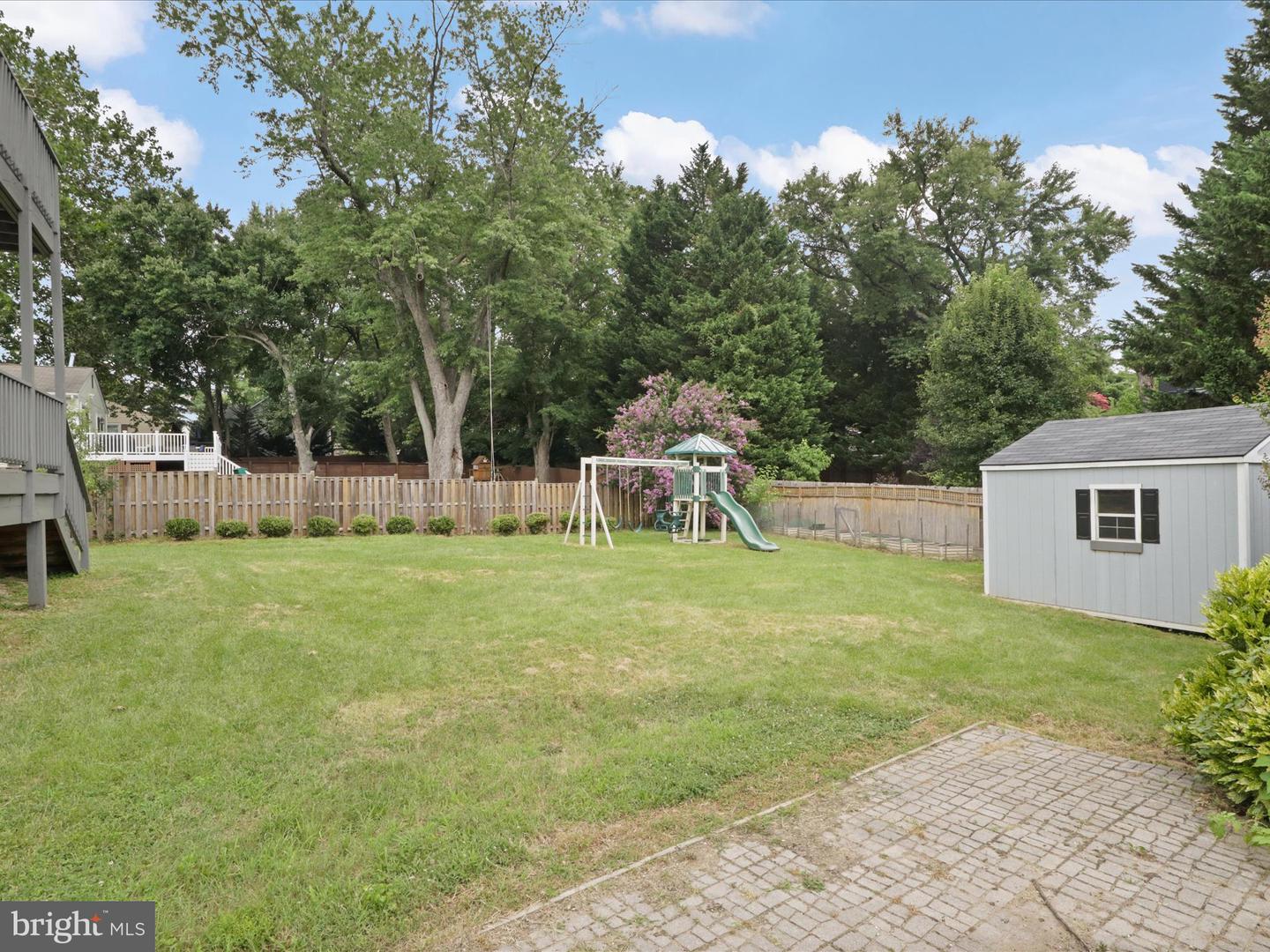4415 ROBERTS AVE, ANNANDALE, Virginia 22003, 3 Bedrooms Bedrooms, 16 Rooms Rooms,4 BathroomsBathrooms,Residential,For sale,4415 ROBERTS AVE,VAFX2257208 MLS # VAFX2257208