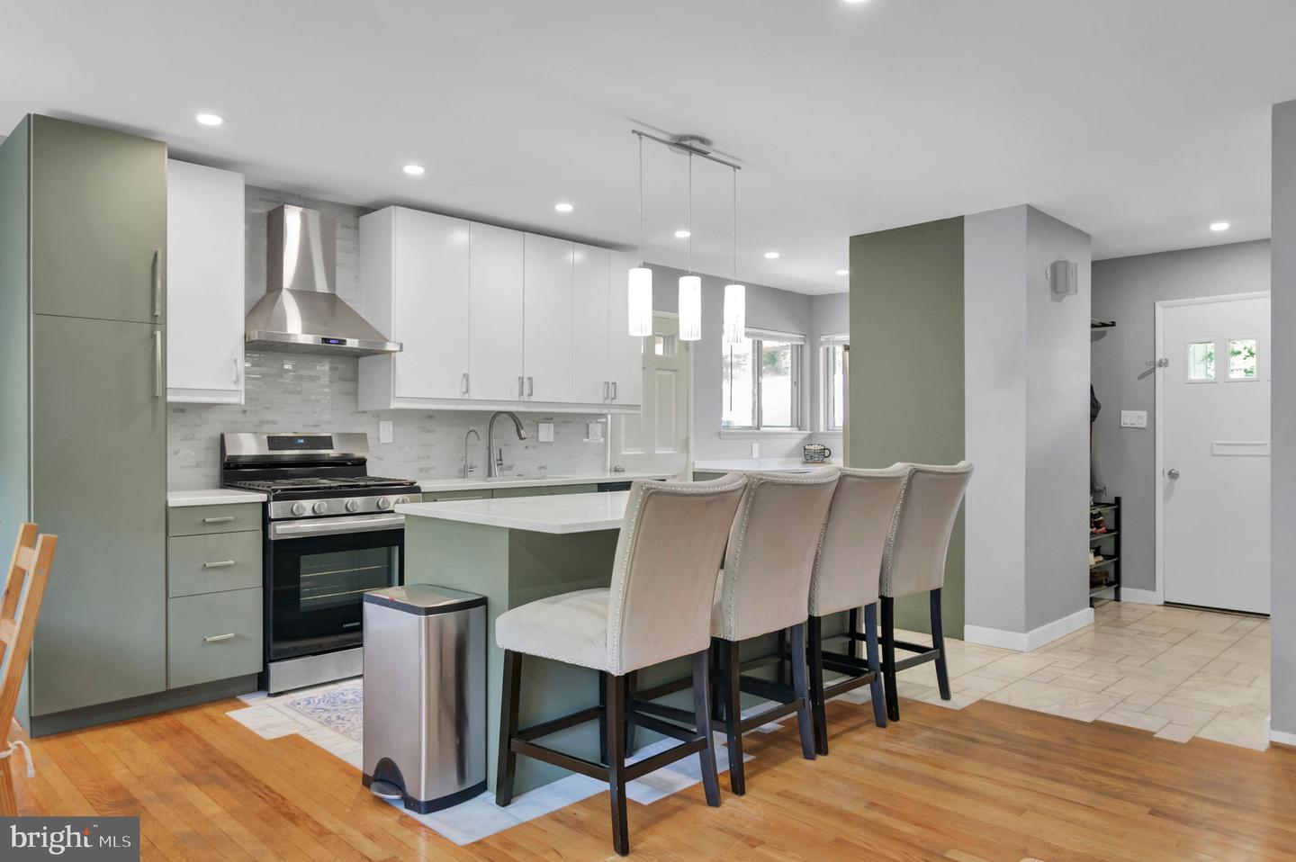 4313 DUBOIS ST, ALEXANDRIA, Virginia 22310, 4 Bedrooms Bedrooms, ,2 BathroomsBathrooms,Residential,For sale,4313 DUBOIS ST,VAFX2257236 MLS # VAFX2257236