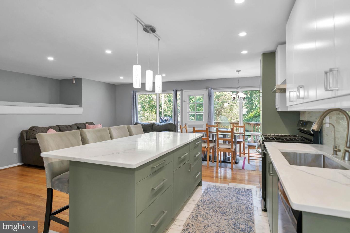 4313 DUBOIS ST, ALEXANDRIA, Virginia 22310, 4 Bedrooms Bedrooms, ,2 BathroomsBathrooms,Residential,For sale,4313 DUBOIS ST,VAFX2257236 MLS # VAFX2257236