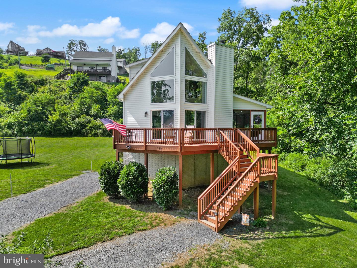 735 SUNSET VILLAGE RD, FRONT ROYAL, Virginia 22630, 4 Bedrooms Bedrooms, ,2 BathroomsBathrooms,Residential,For sale,735 SUNSET VILLAGE RD,VAWR2011814 MLS # VAWR2011814